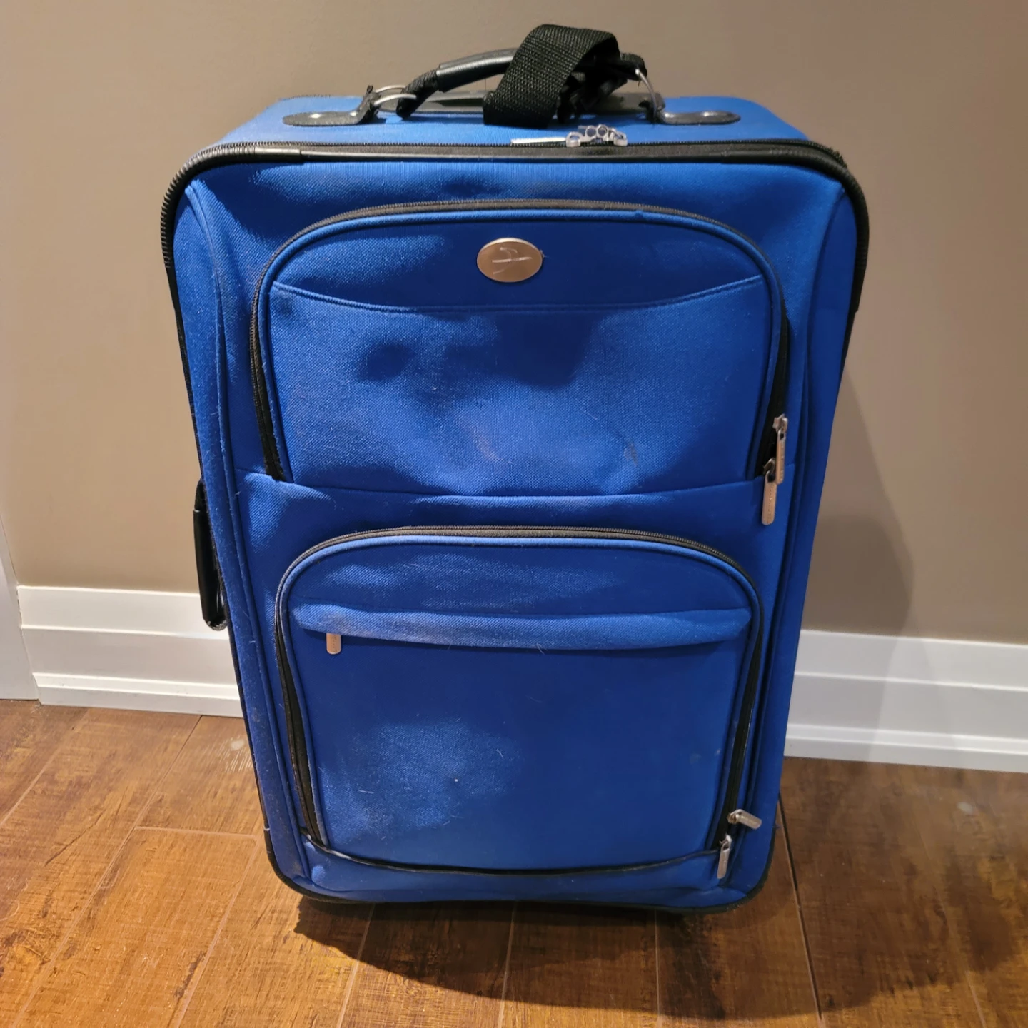 🧡Blue Rolling Suitcase