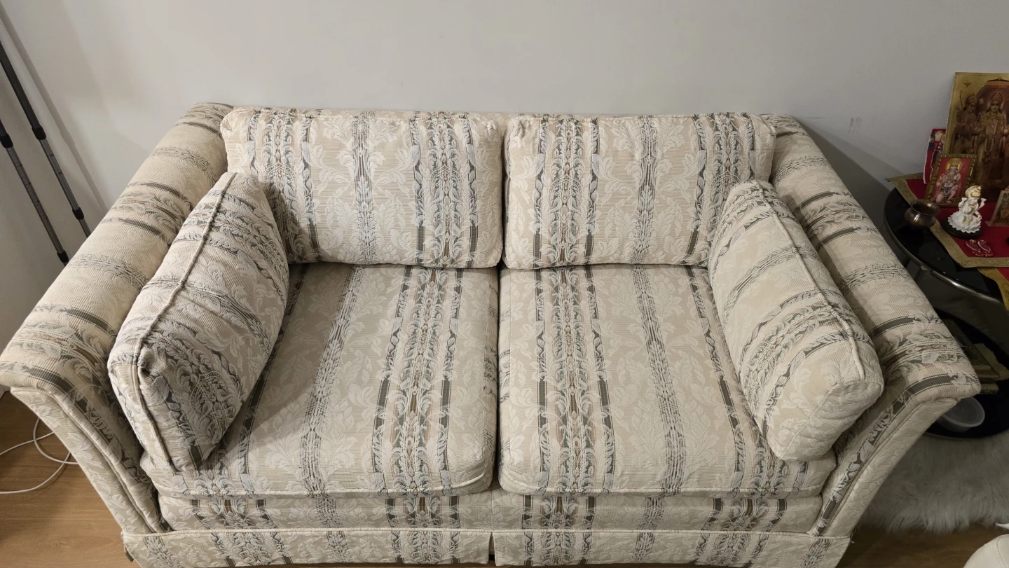 Patterned Loveseat Sofa - photo 2