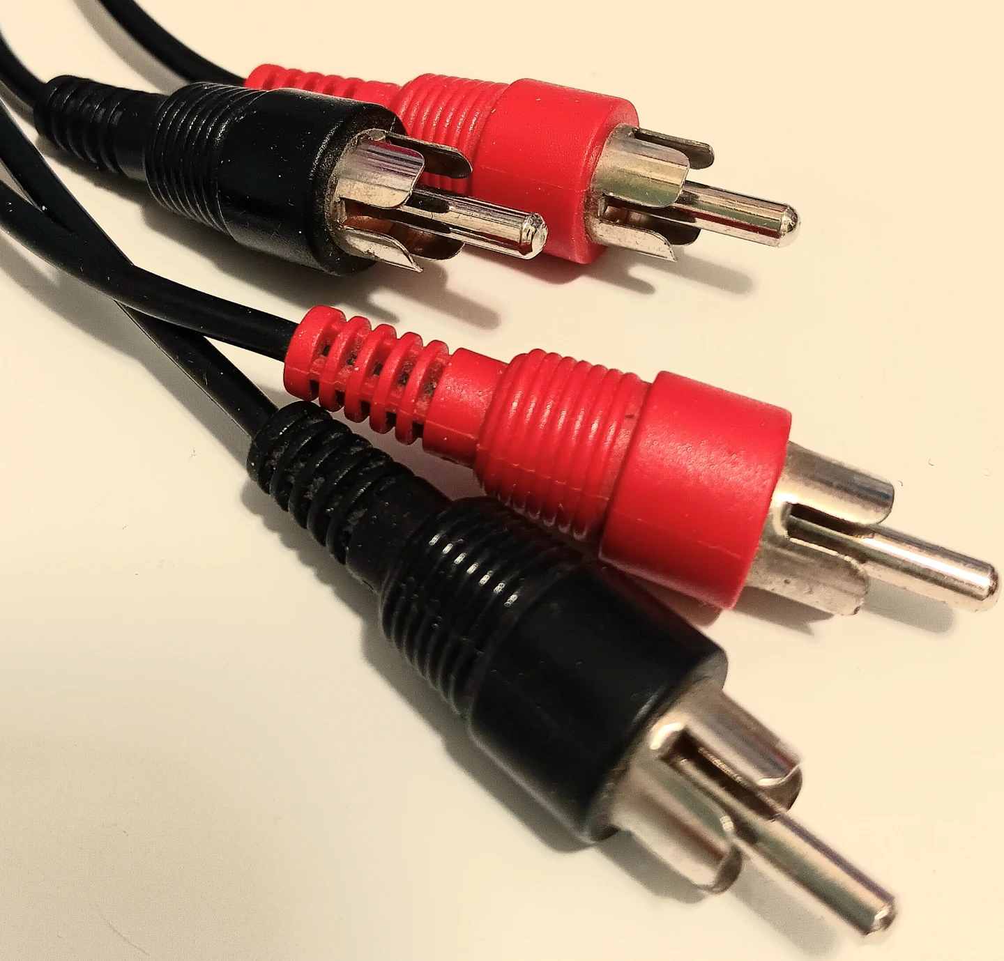 🔌RCA Cable - 73 inches long🔌
