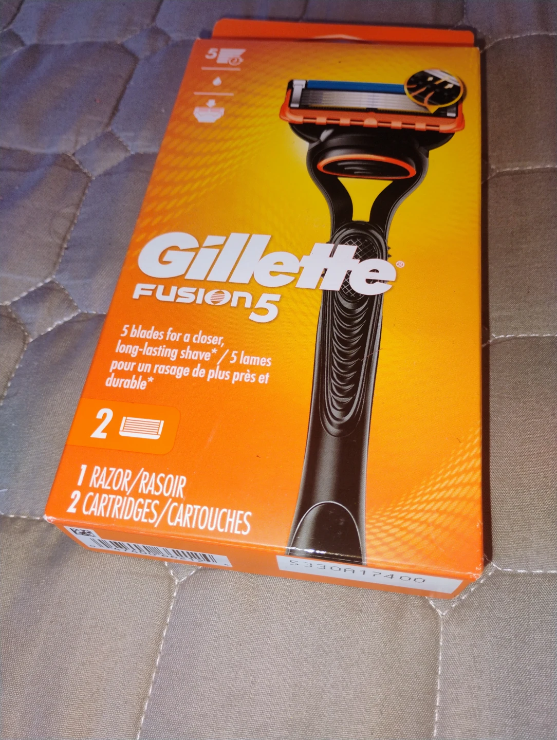 Gillette Fusion5 Razor with 2 Cartridges - photo 2