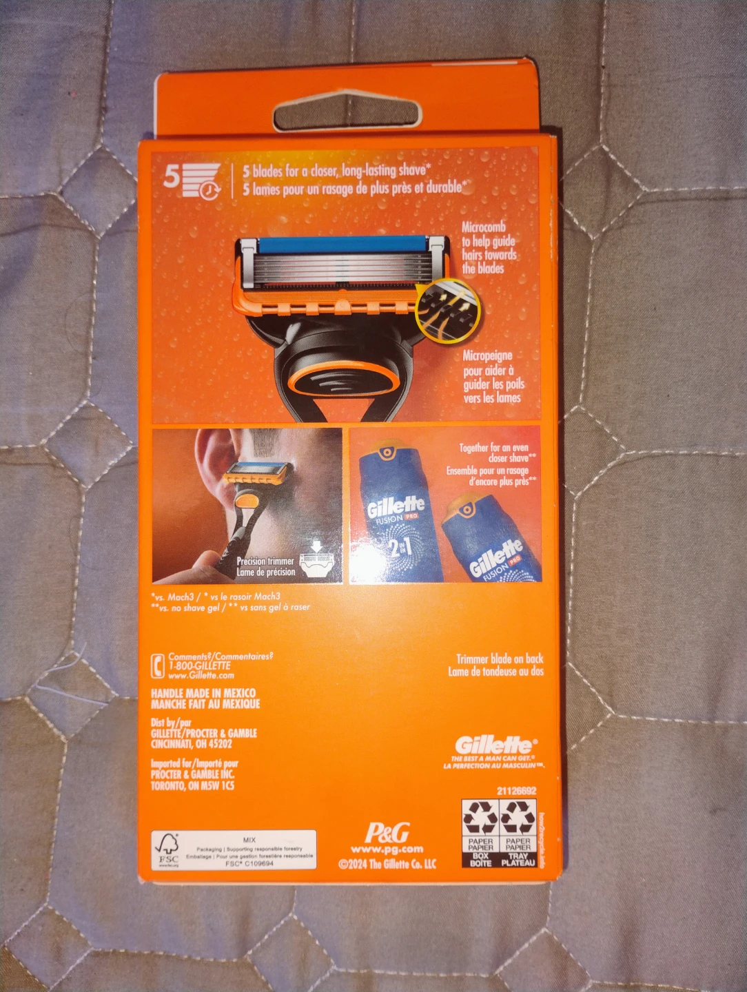 Gillette Fusion5 Razor with 2 Cartridges - photo 3