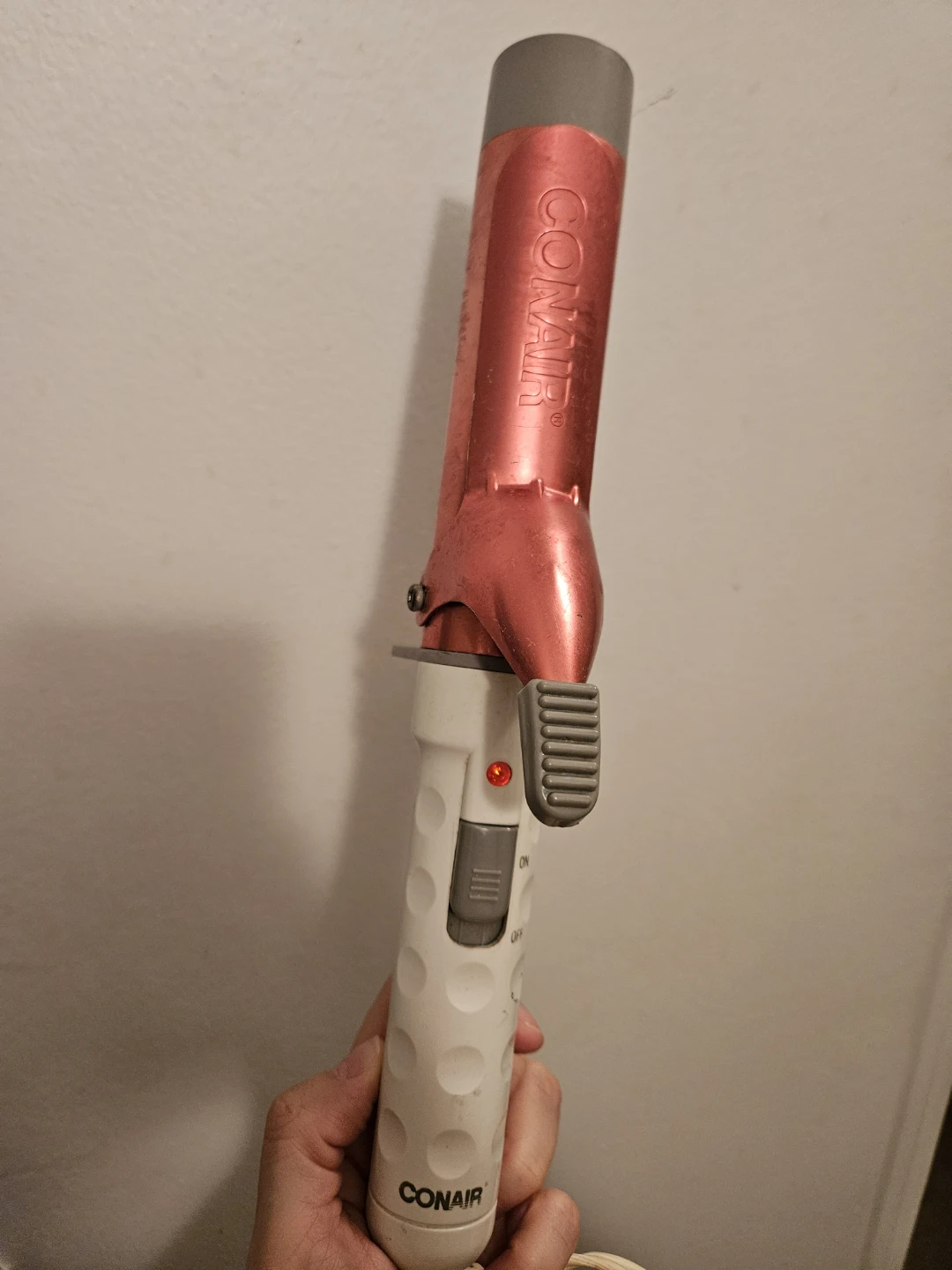 🥕 Conair Curling Iron- MOVING SALE!
