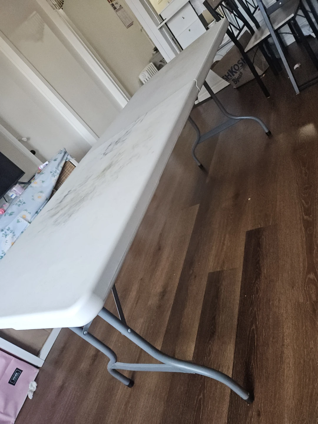 Folding Plastic Table 6ft - photo 3