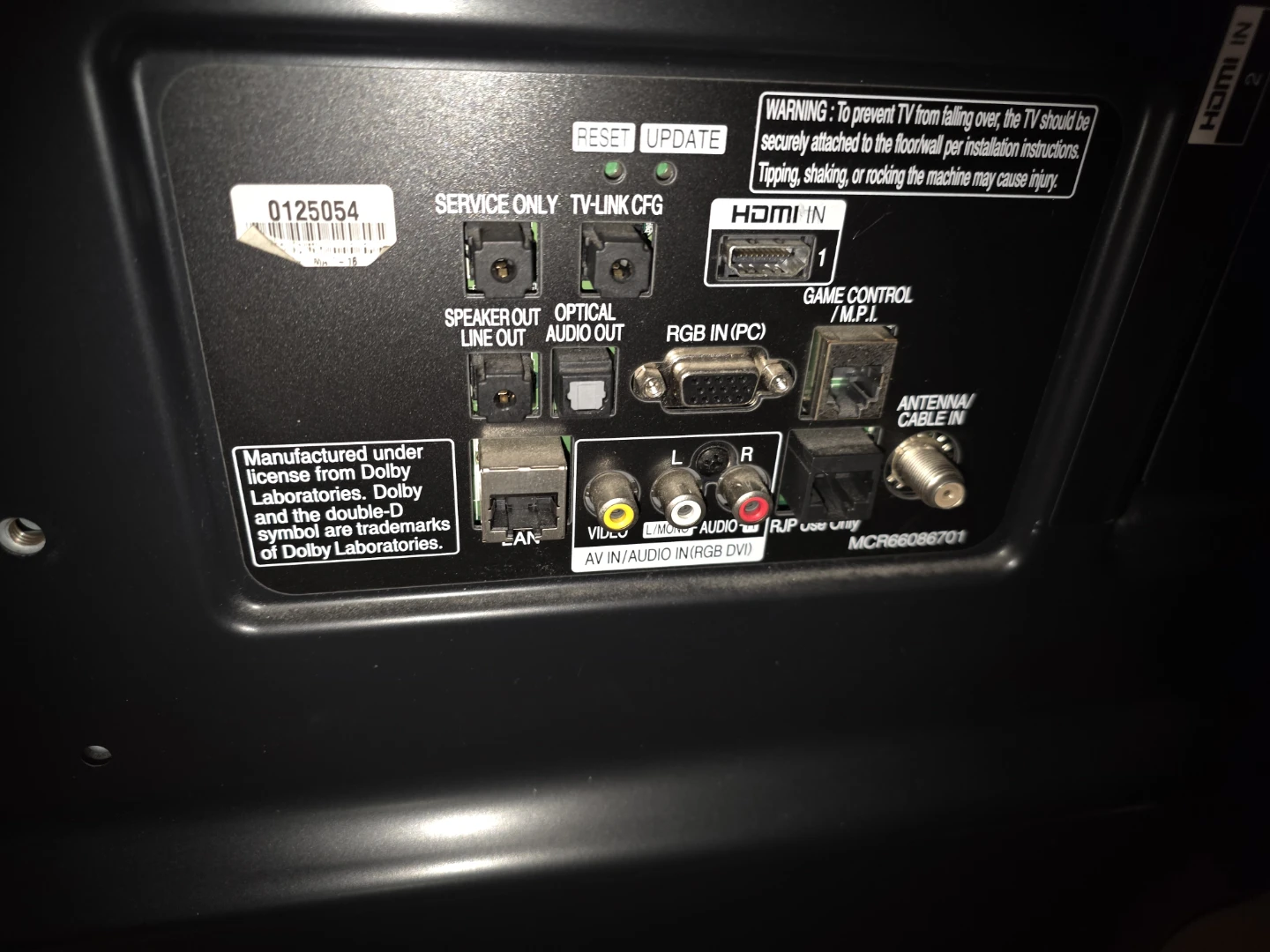 LG 43 inch NO LEGS with universal remote - photo 5