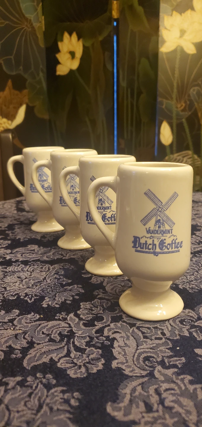 Vintage Vandermint Dutch Coffee Mugs Set of 4