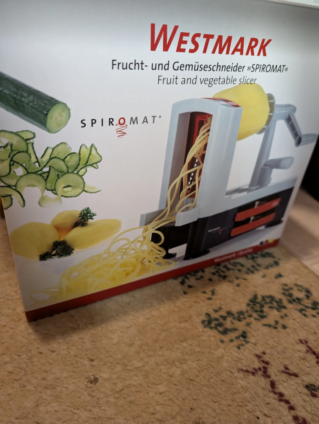 Westmark Spiro-mat Fruit and Vegetable Slicer