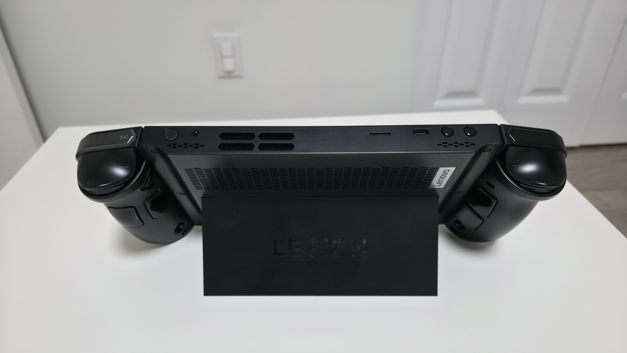Lenovo Legion Go Handheld Gaming Console 8.8" - photo 3