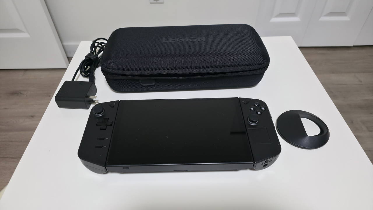 Lenovo Legion Go Handheld Gaming Console 8.8" - photo 4