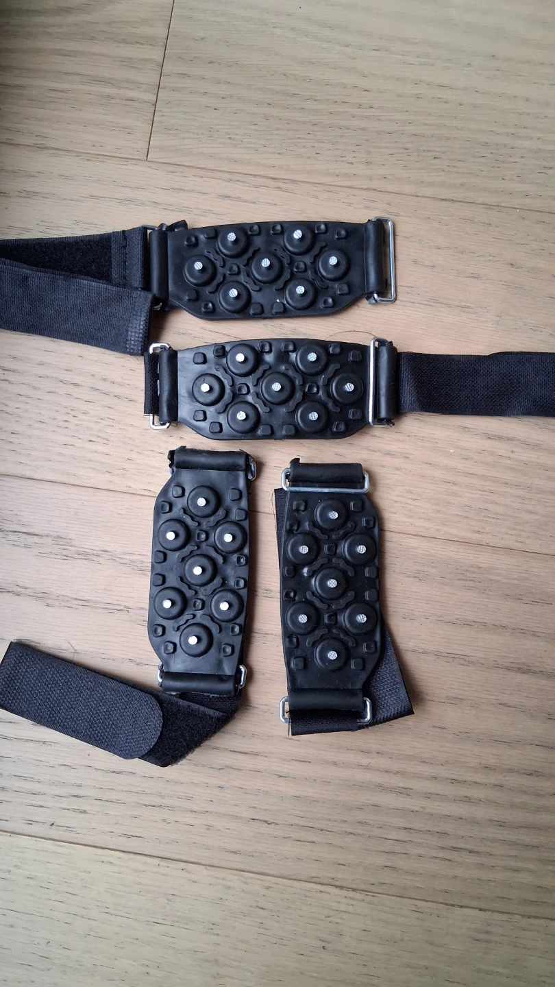 Anti slip Studs Ice Cleats Traction Crampons Overshoe Footwear