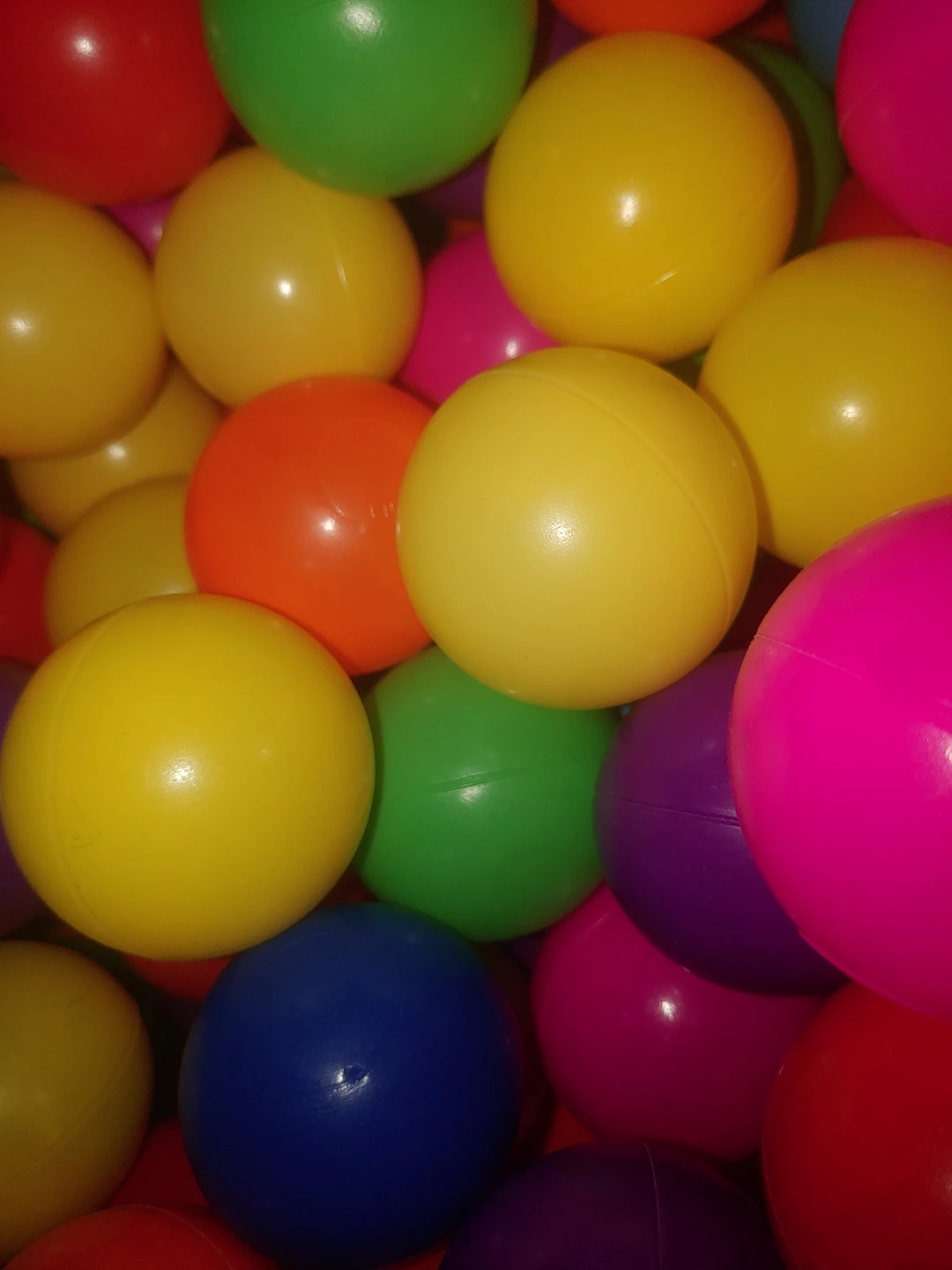 1,100 Colorful Plastic Ball Pit Balls - photo 2