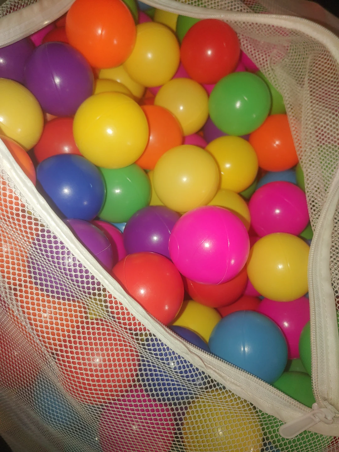 1,100 Colorful Plastic Ball Pit Balls - photo 4
