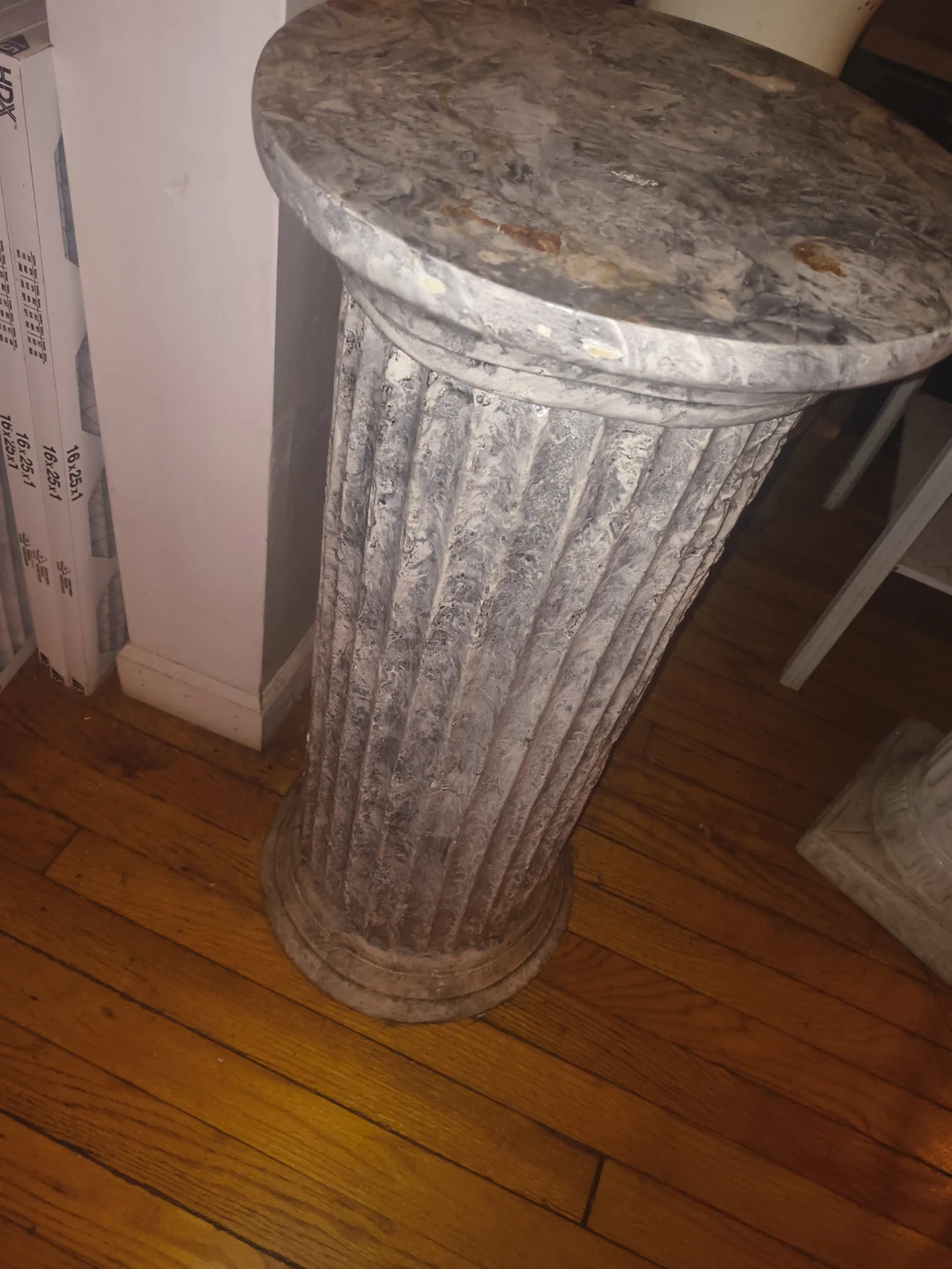 Decorative Pedestal Stand - photo 2