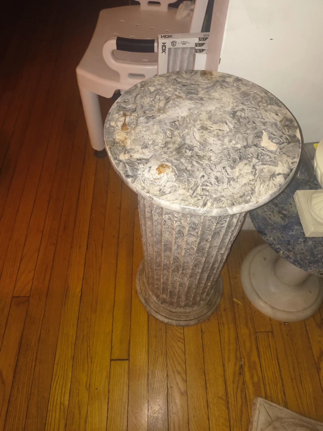 Decorative Pedestal Stand - photo 3