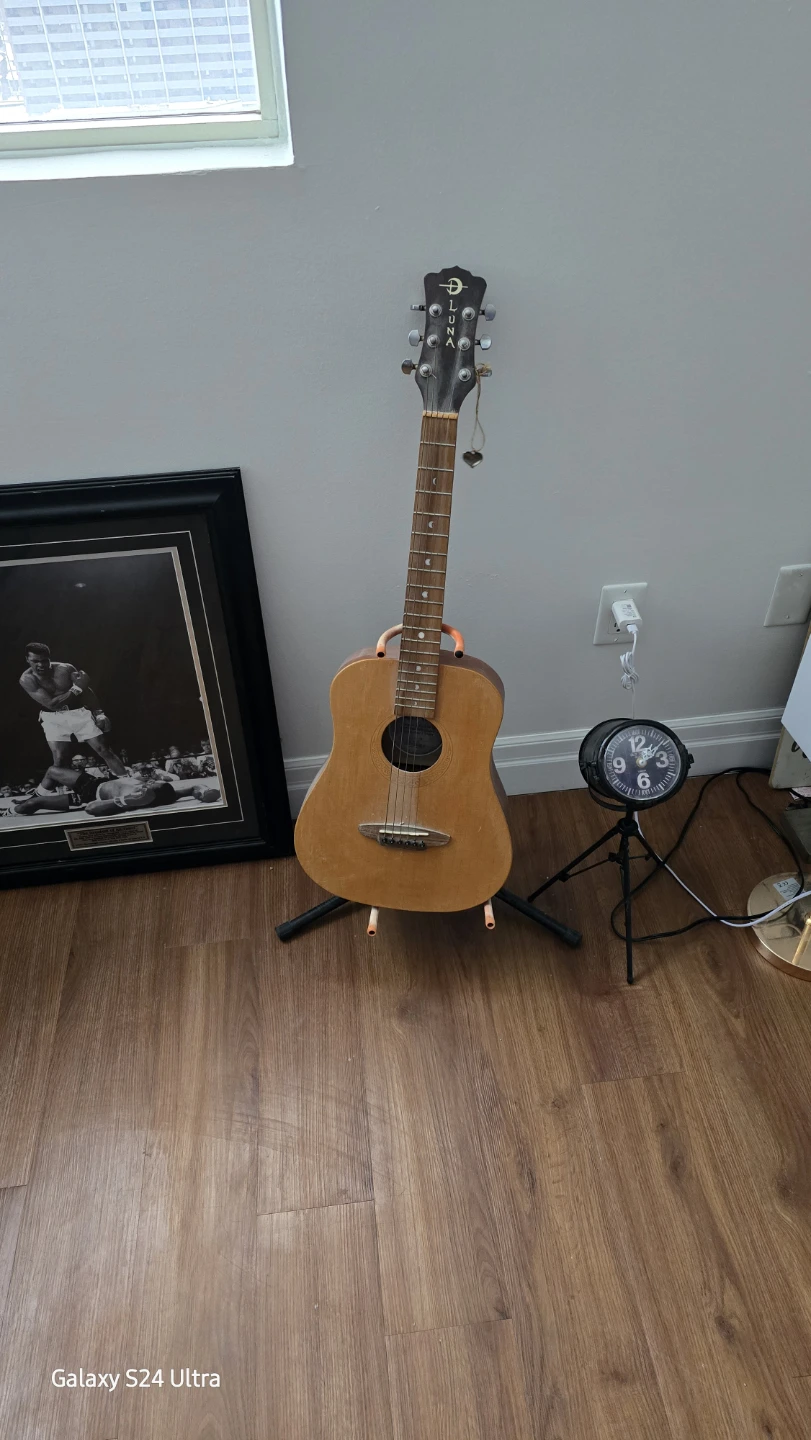 Luna Aurora 3/4 Acoustic Guitar - photo 2