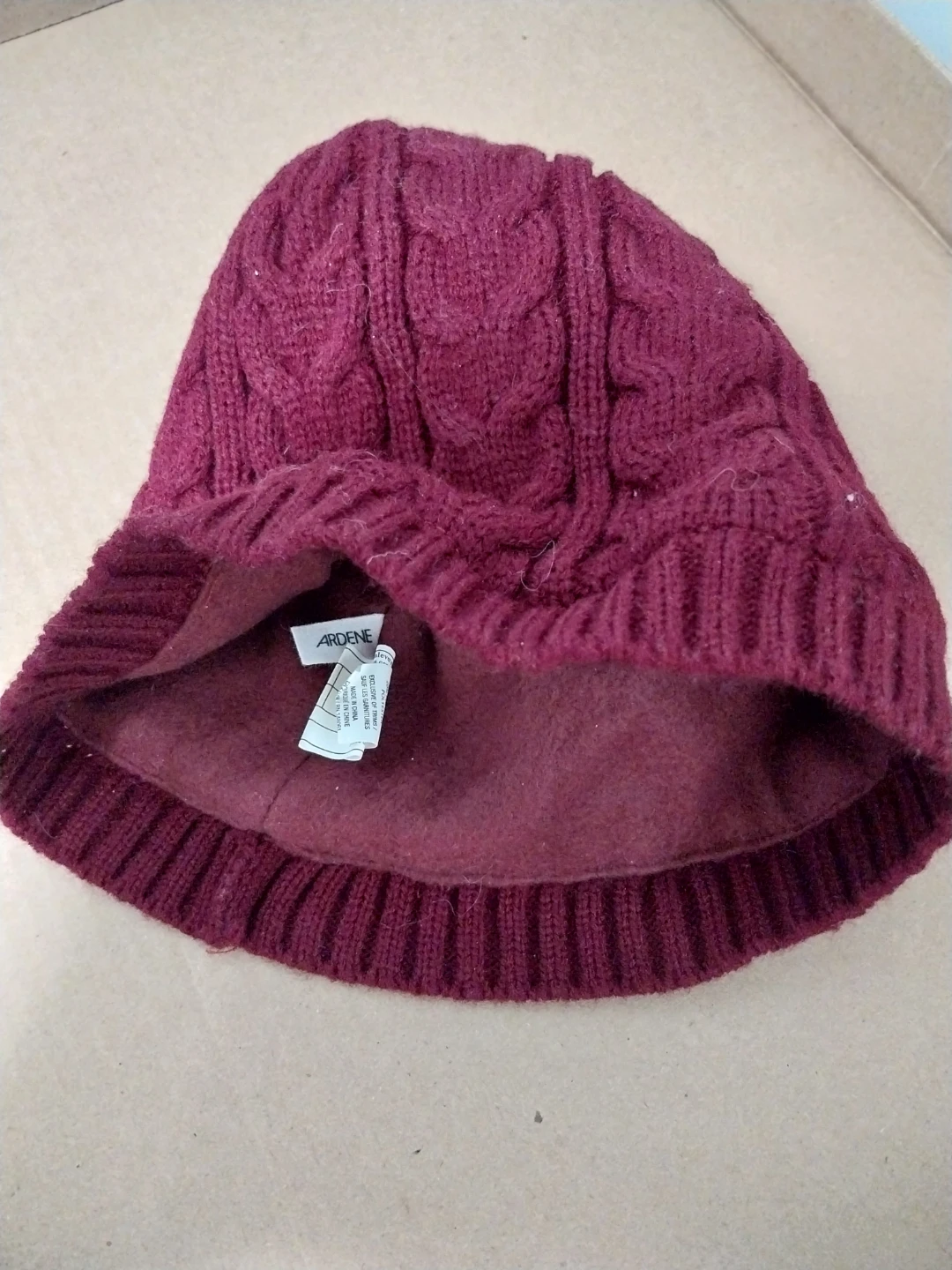 Ardene Cable Knit Beanie - Burgundy - photo 2