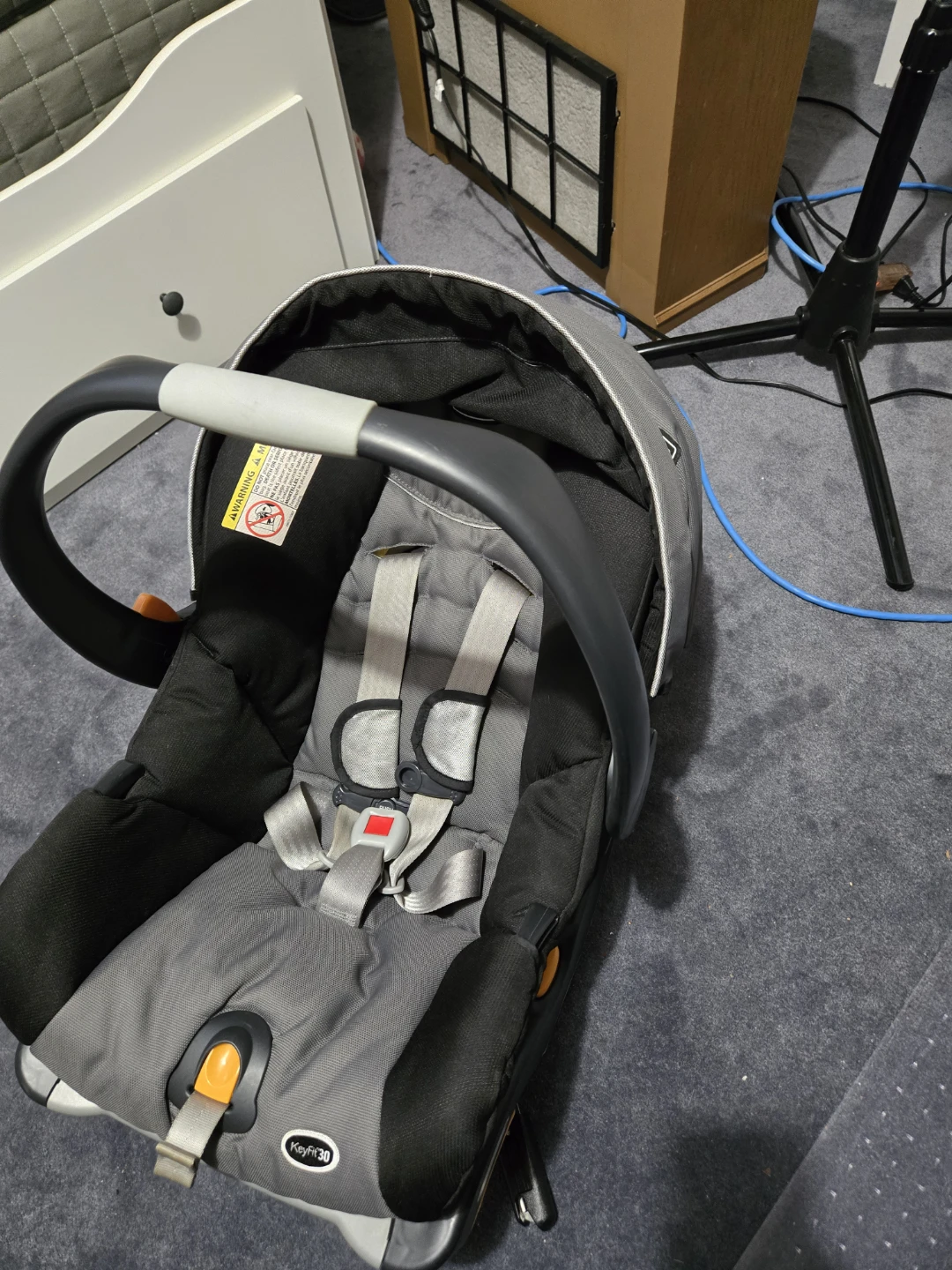 Chicco KeyFit 30 Infant Car Seat - photo 2