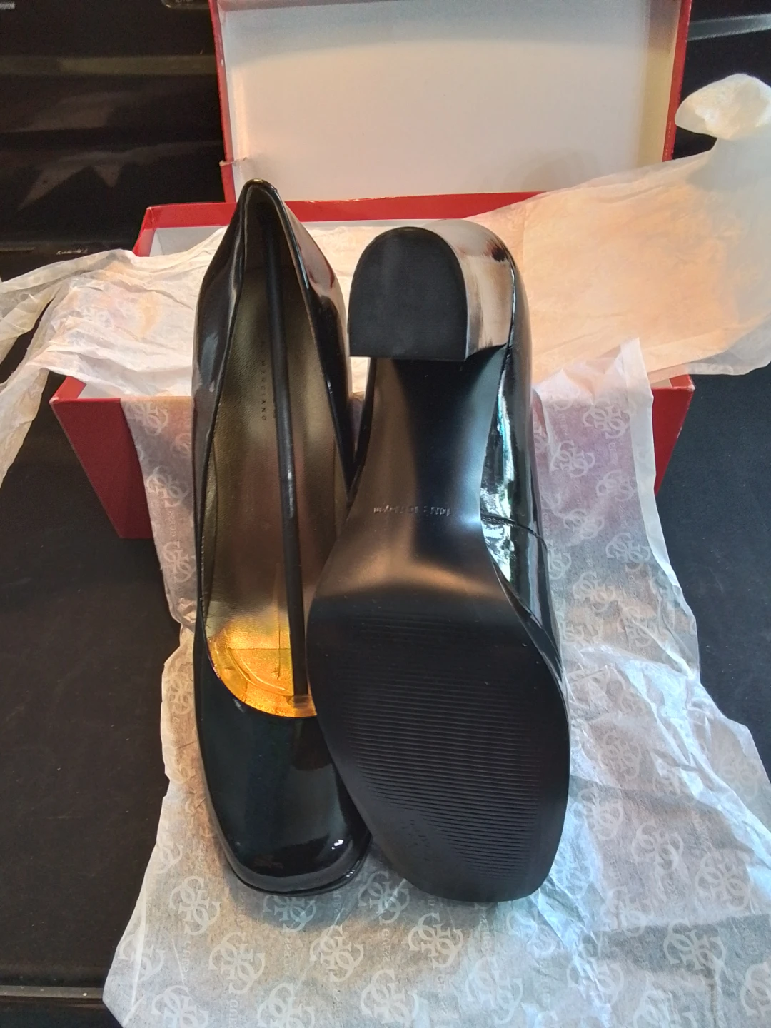Guess by Marciano Black Patent Heels 10 New - photo 3