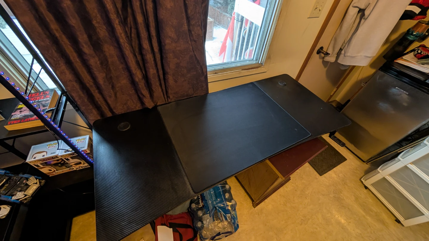 HLDIRECT Gaming Desk 55 Inch Gamer Desk Carbon Fiber Surface - photo 3