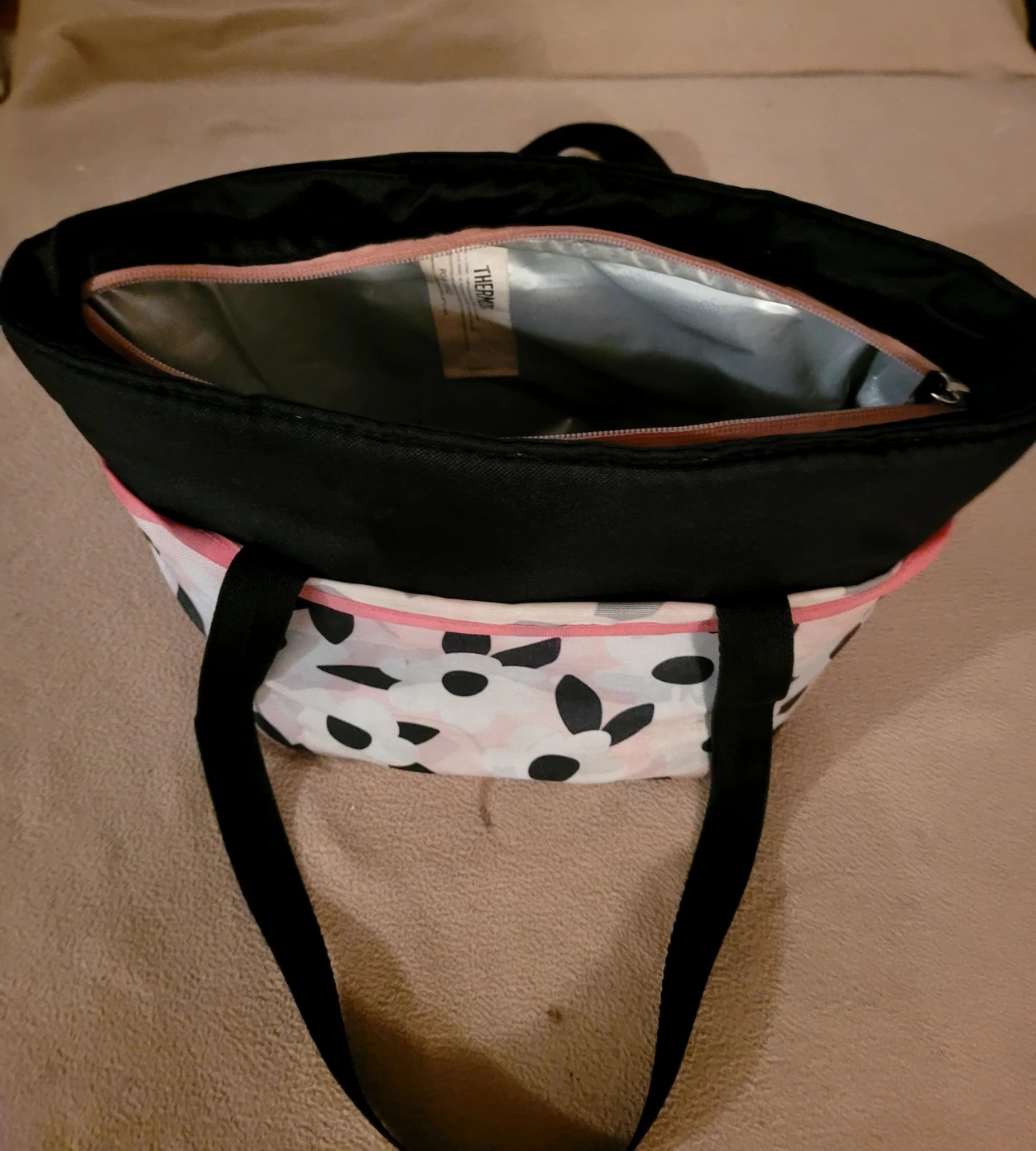 Thermos Lunch Bag🥕
