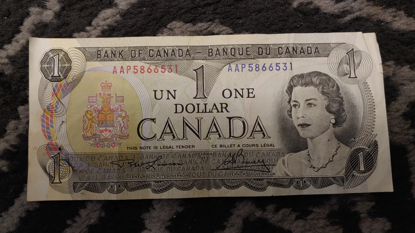 Vintage Canadian Bank Notes - photo 5