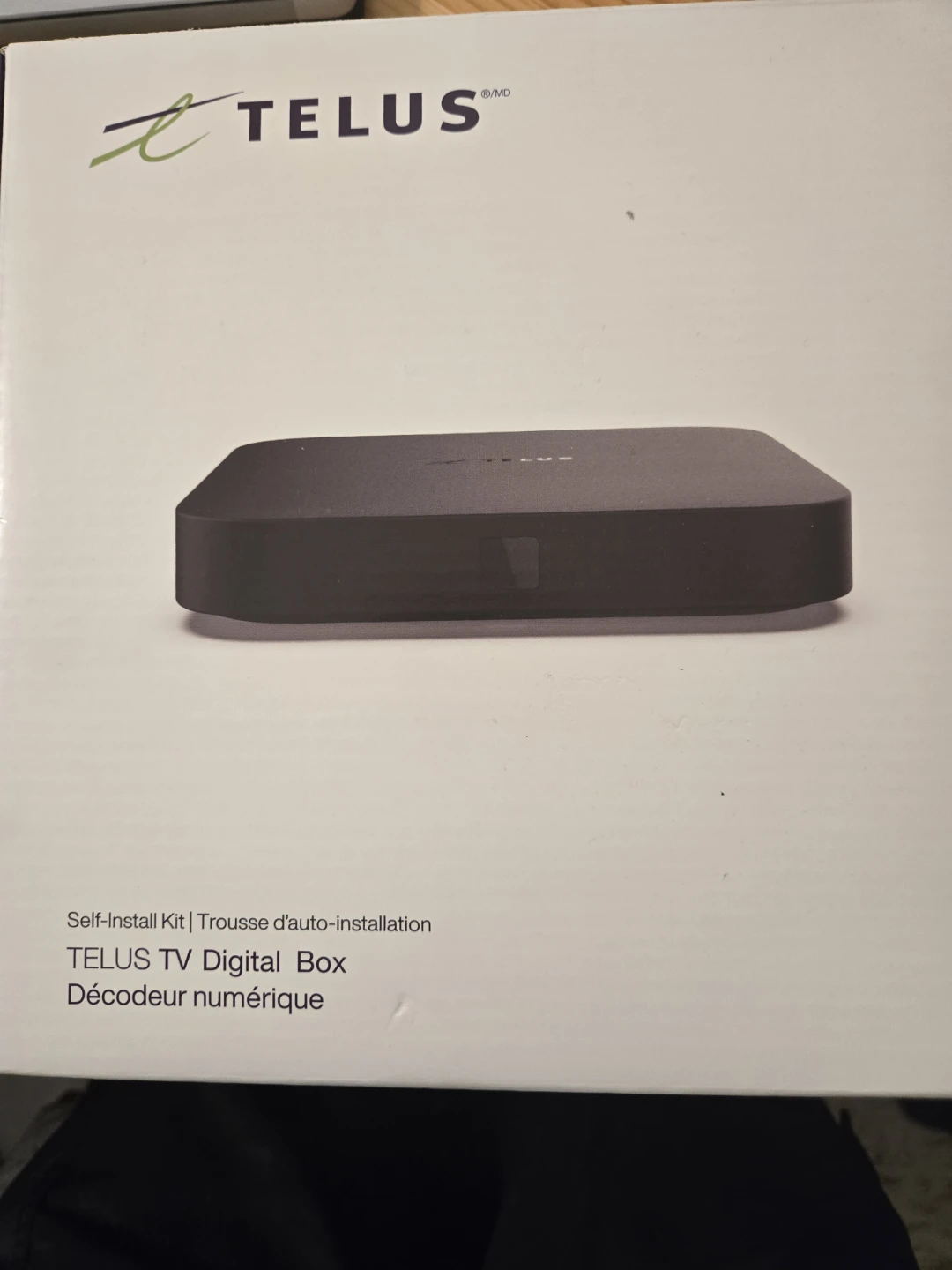 TELUS TV Digital Box with Remote and Accessories