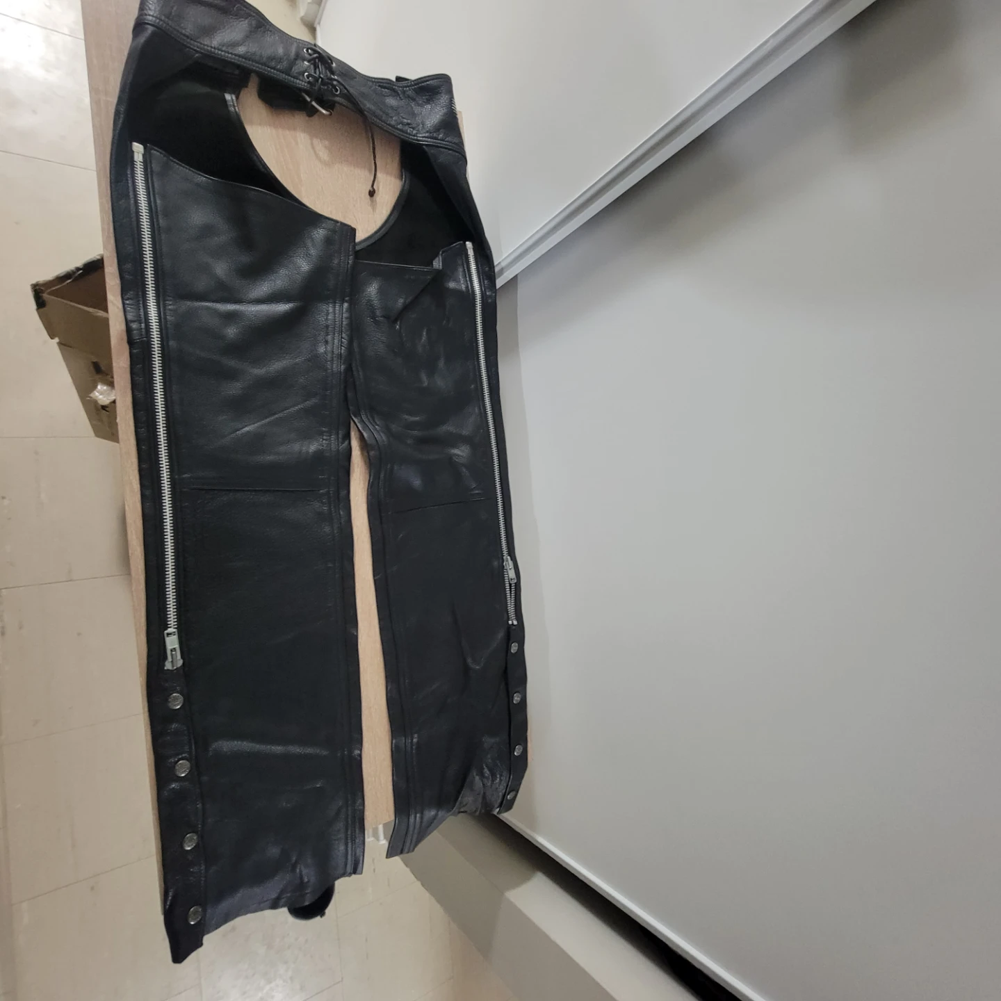 Black Leather Indian Motorcycle Chaps size smal - photo 4