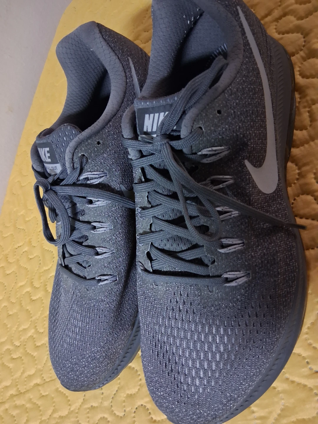 Nike Running Shoes - photo 2