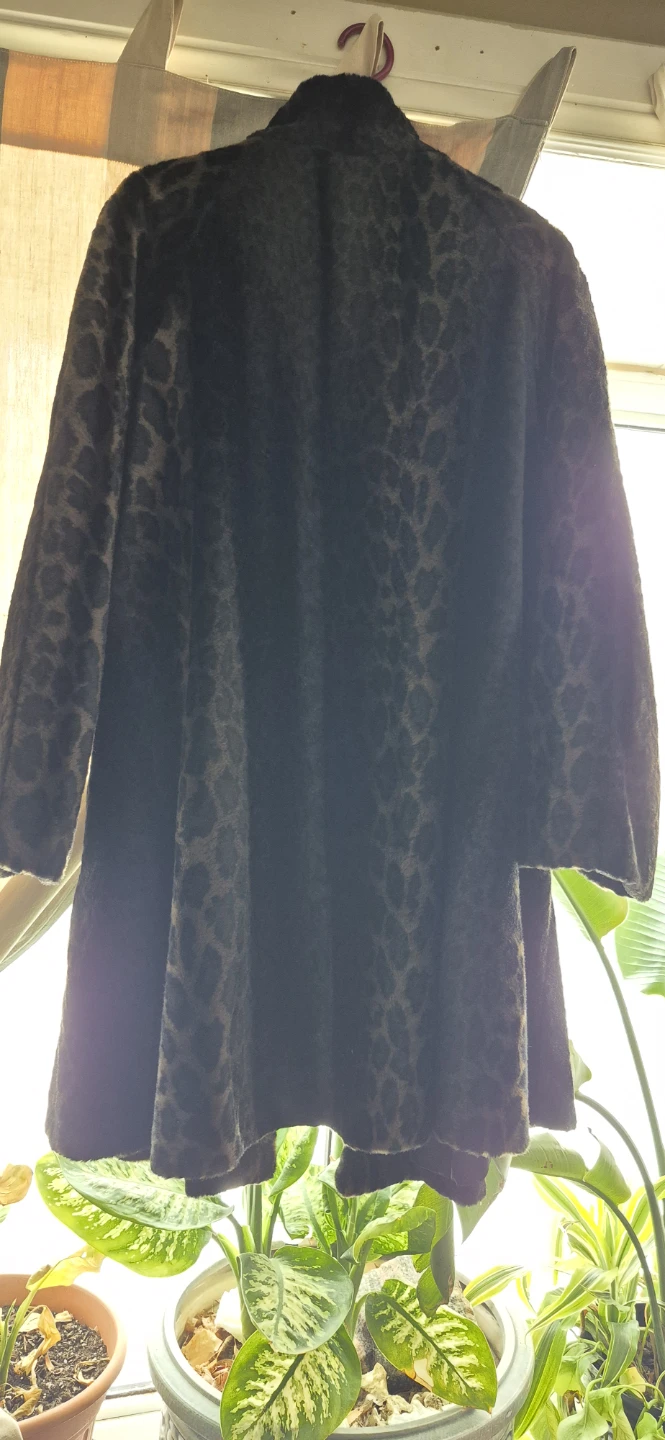 Vintage Leopard Print Coat - photo 2