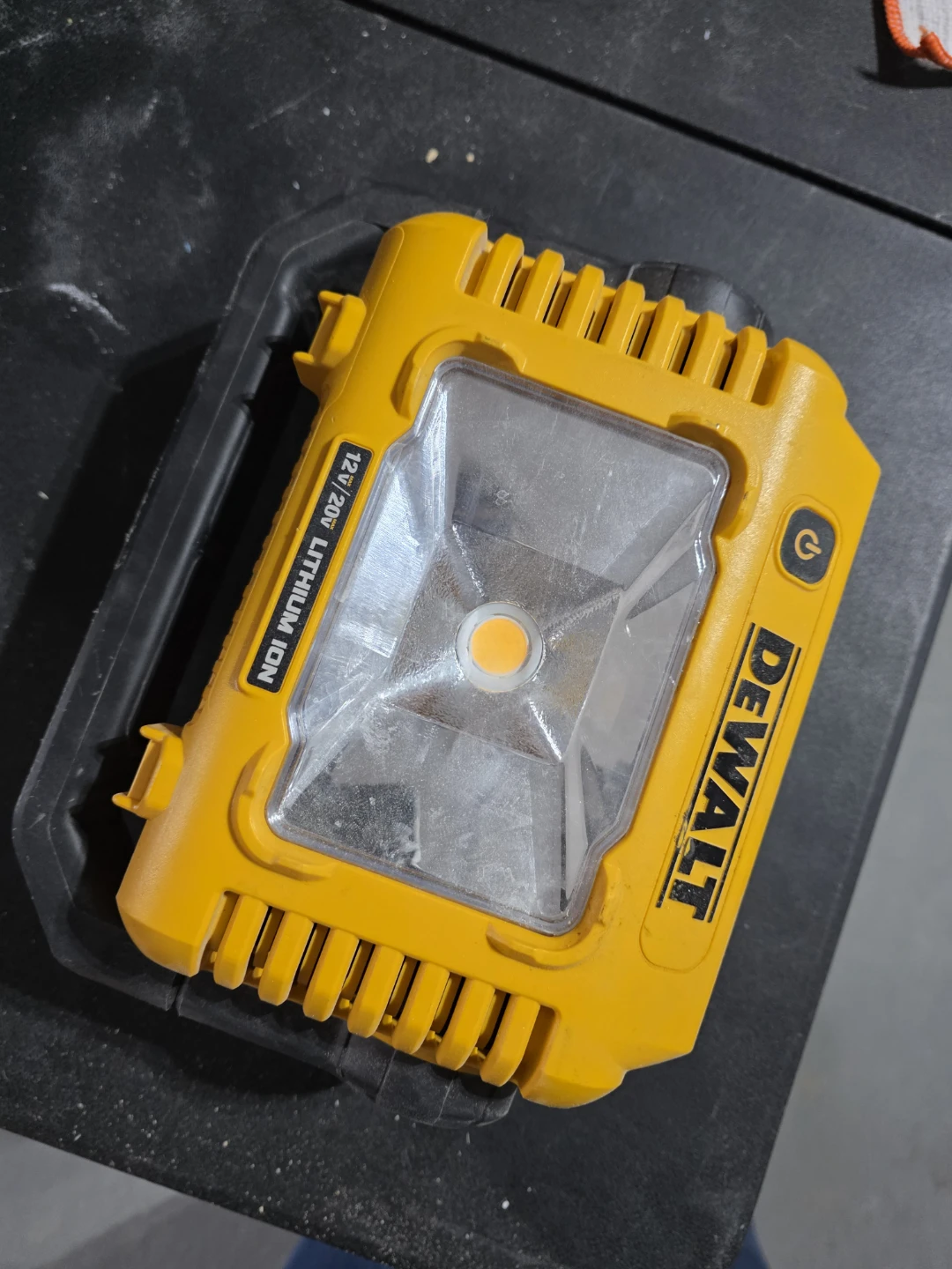 DeWalt DCL077 Compact Task Light - Yellow