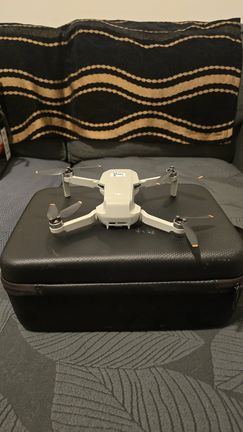 DJI Mini 2 Drone with ND Filters and extra battery - photo 3