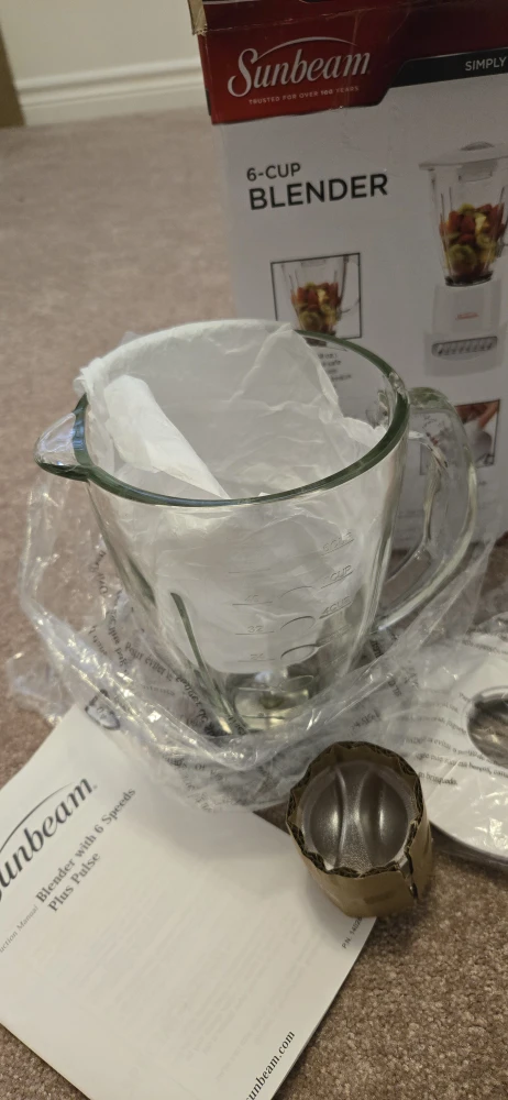 Open Box Blender with Glass Jar