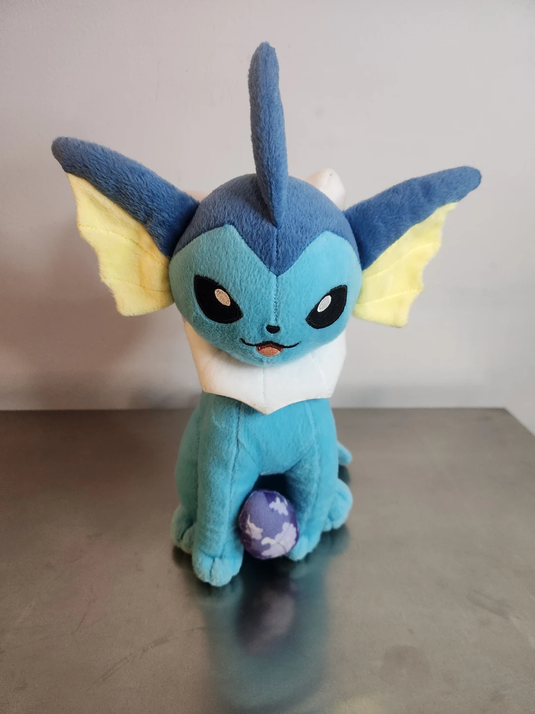Pokemon Vaporeon Plush by Banpresto