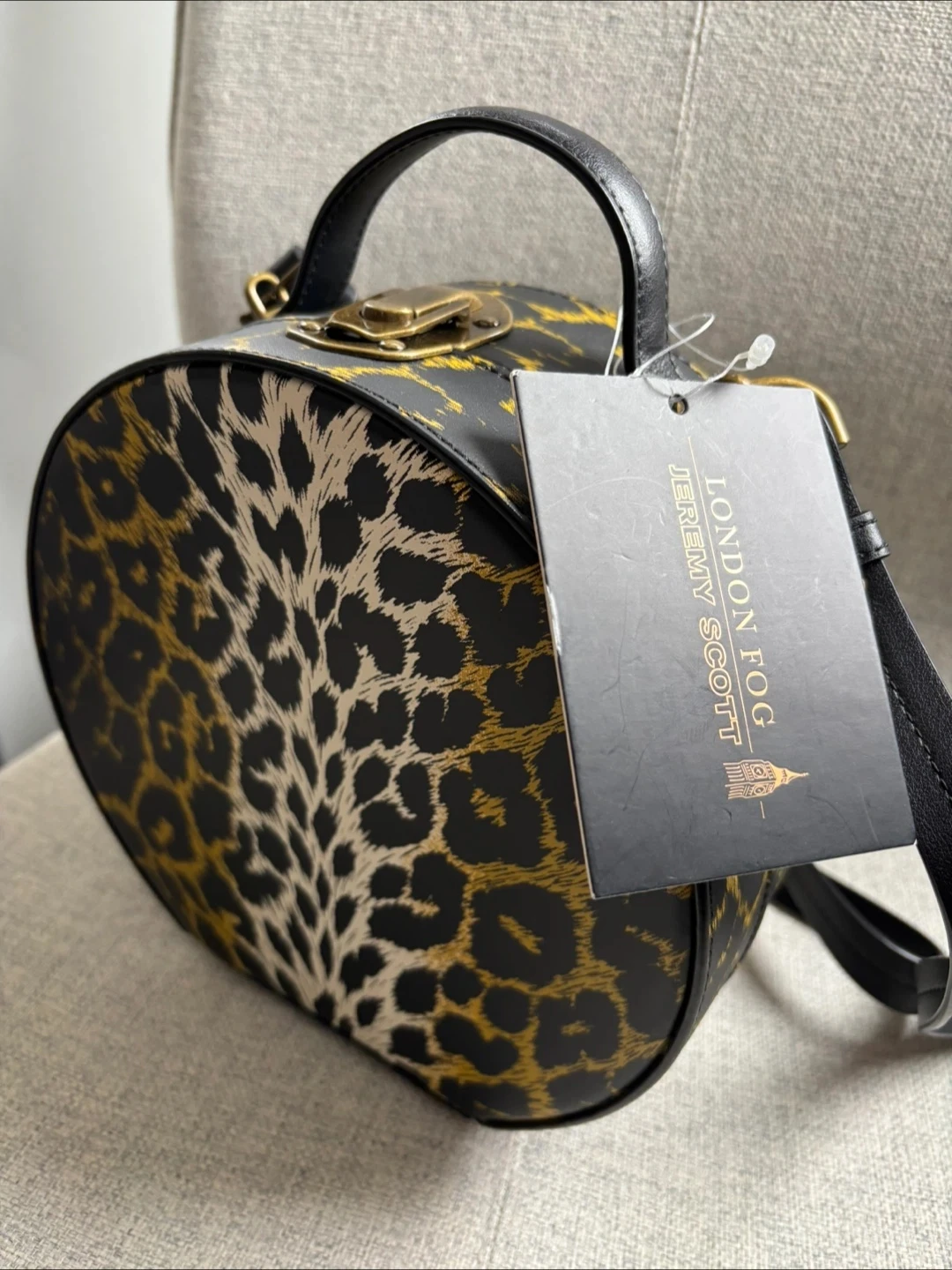 London Fog Generous Size Unique Purse