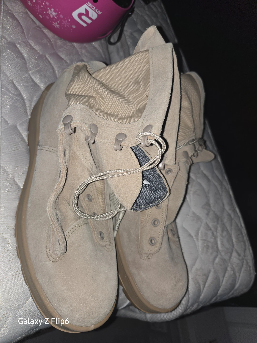 Wellco Tan Suede Combat Boots - Size 11.0 R