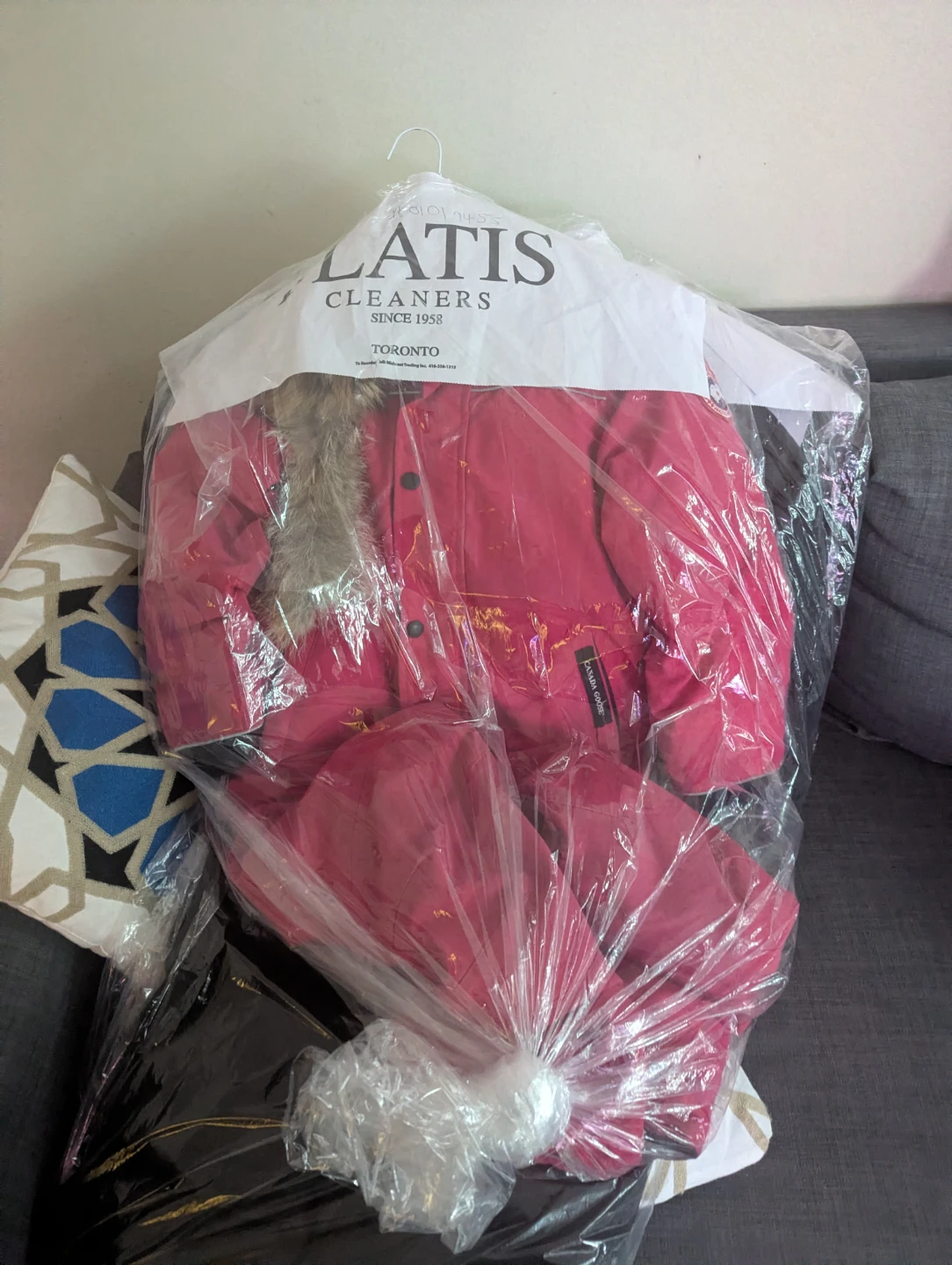 Kids Canada Goose Snowsuits - photo 2
