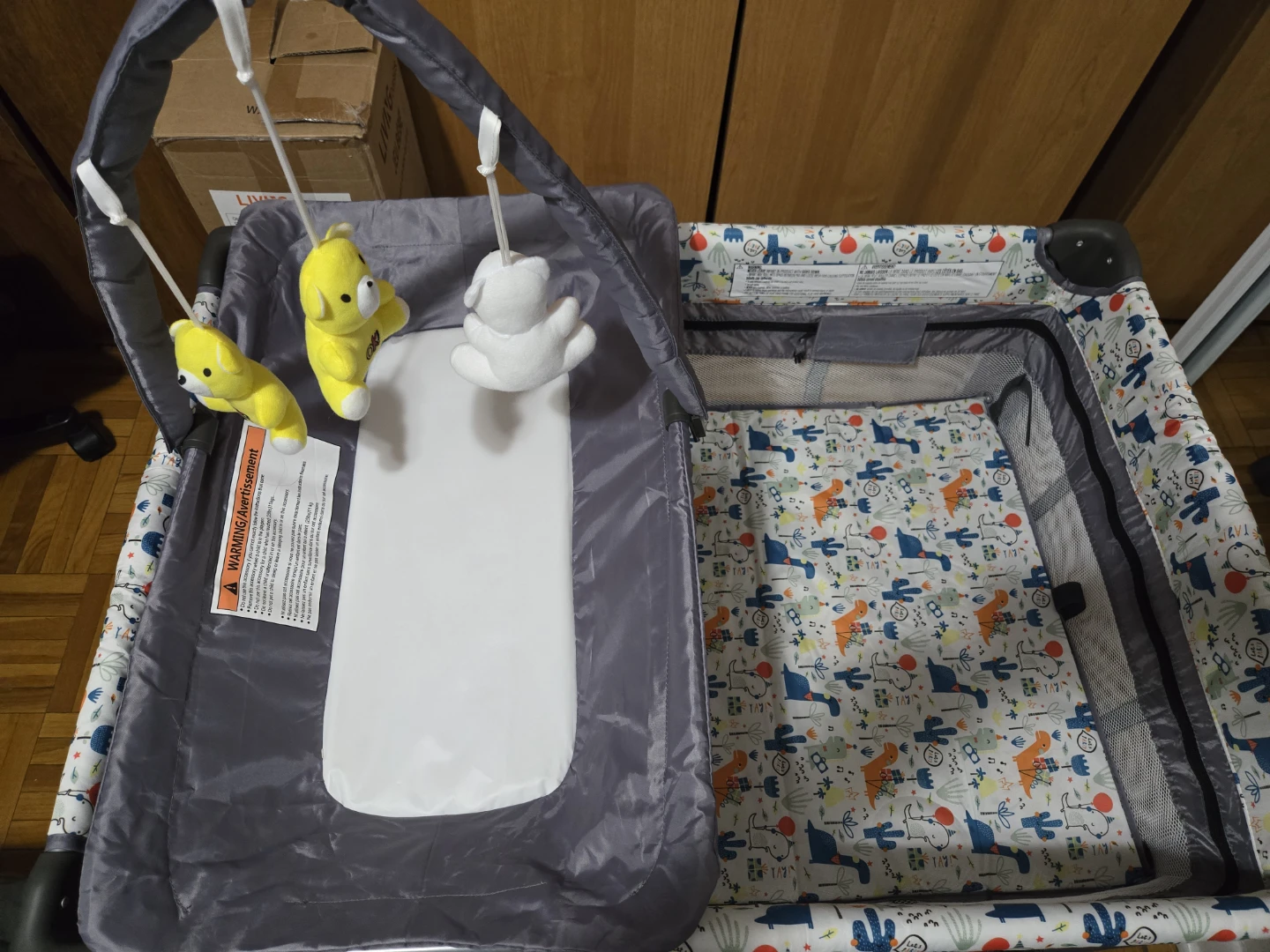 Living Basics Playpen with Bassinet - photo 3