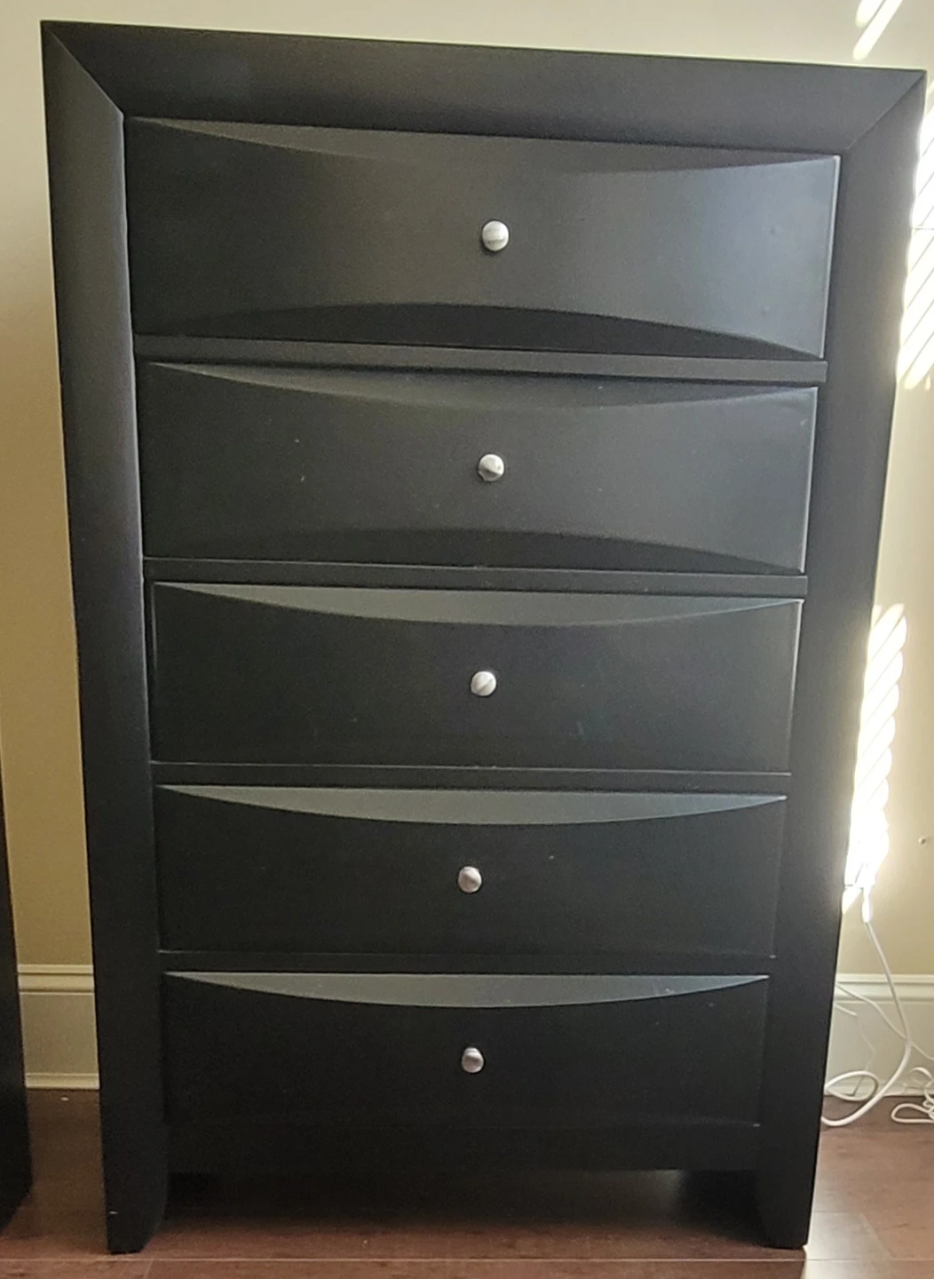 Black Bedroom Set - Dresser, Nightstands, Chest, Bedframe - photo 4