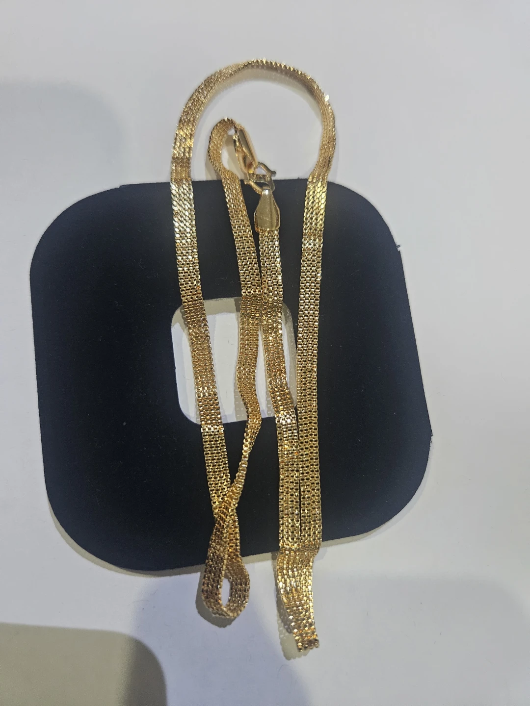 Gold-coloured necklace 24 k Gold plated