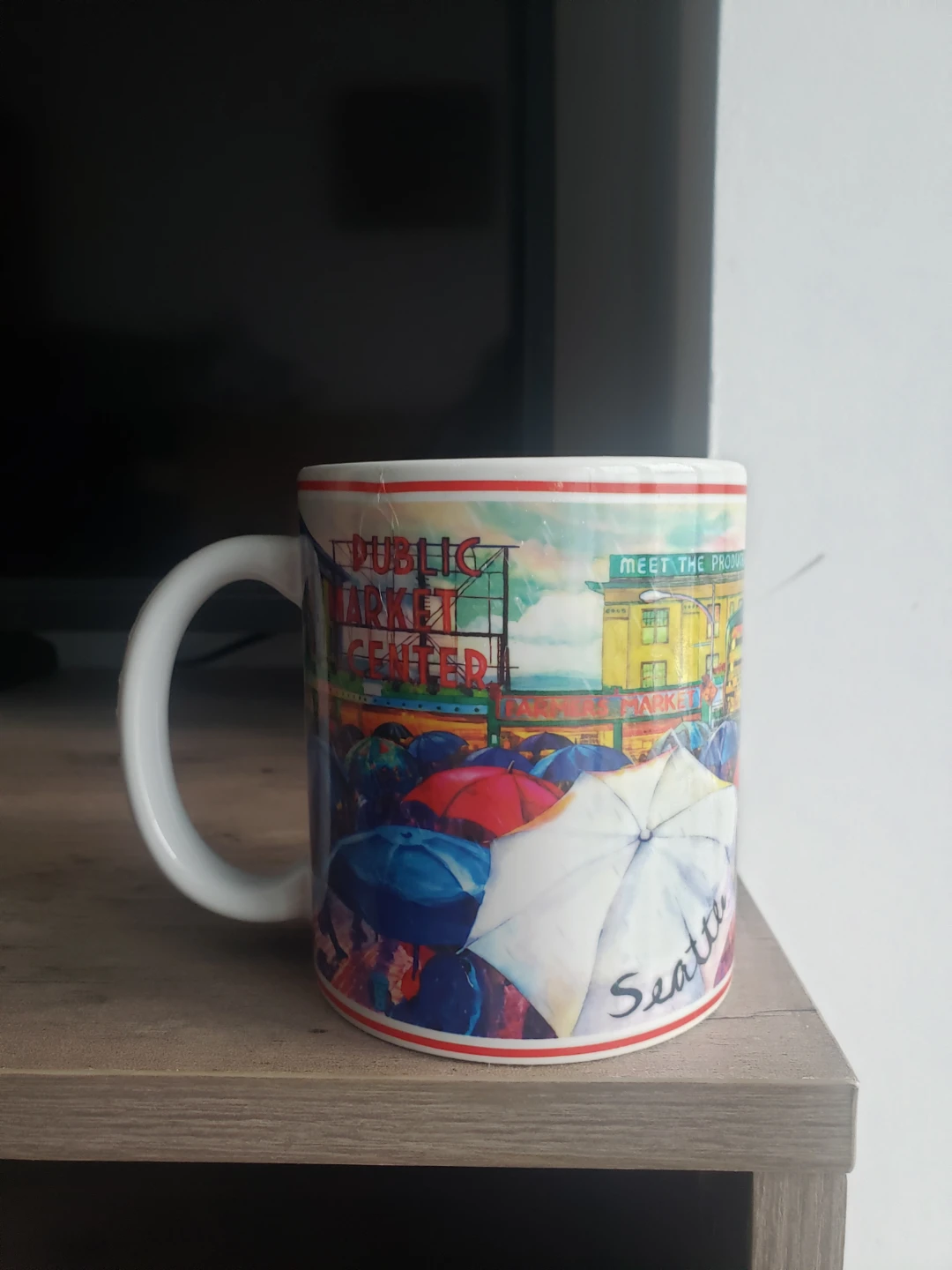 DAMAGED Seattle Souvenir Mug - photo 2