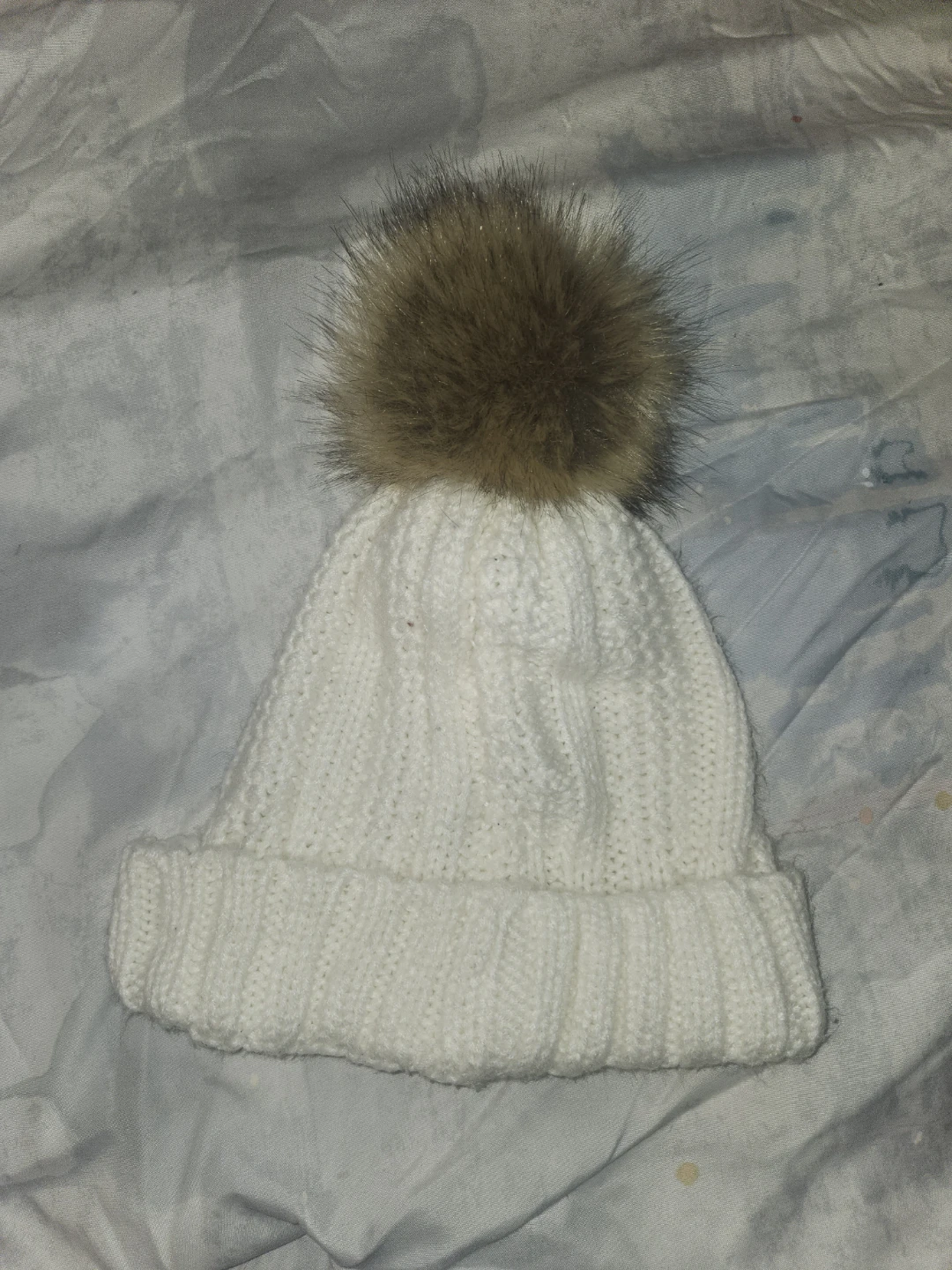 White Knit Pom Pom Toque