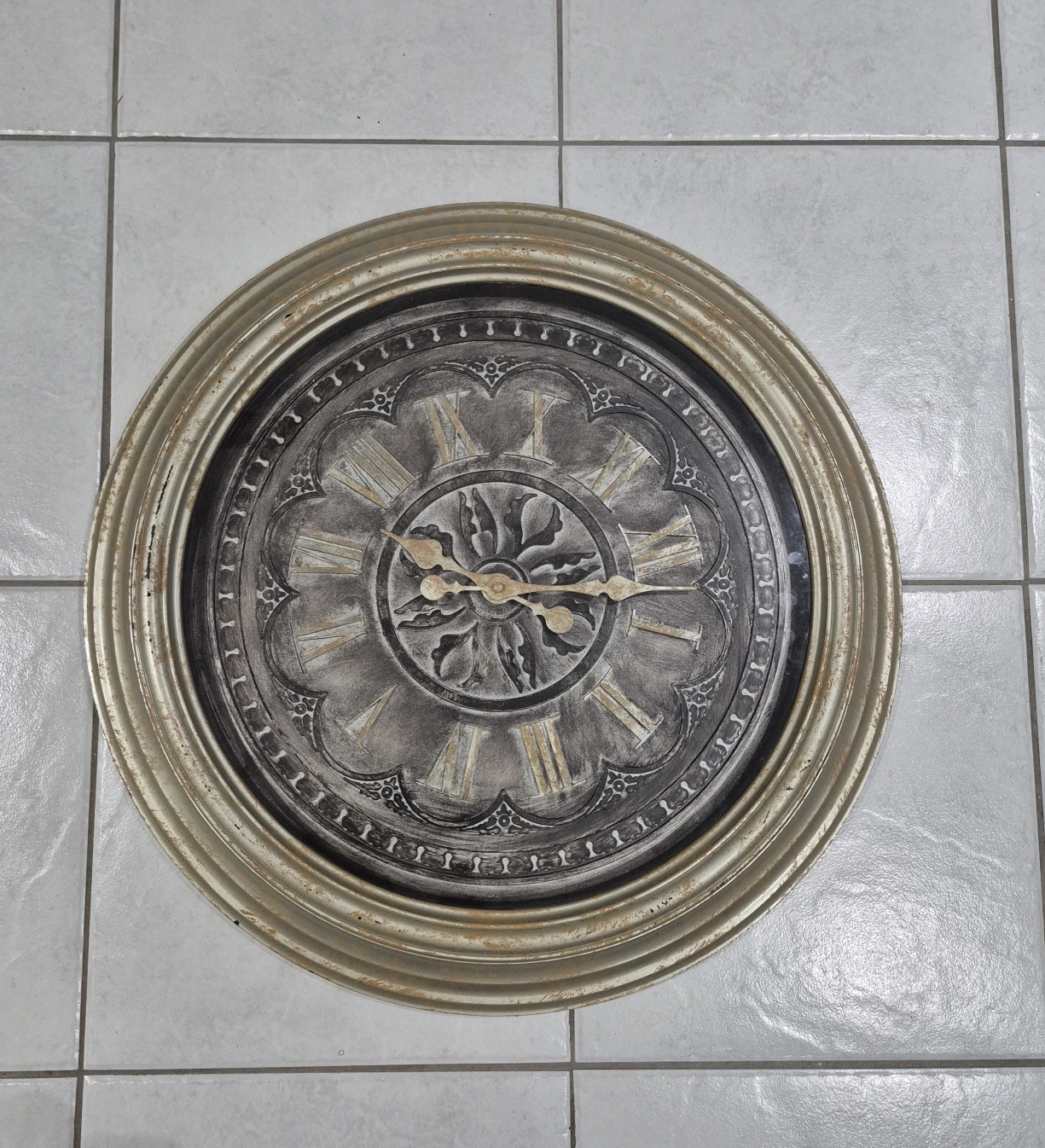 Vintage Style Wall Clock - photo 2