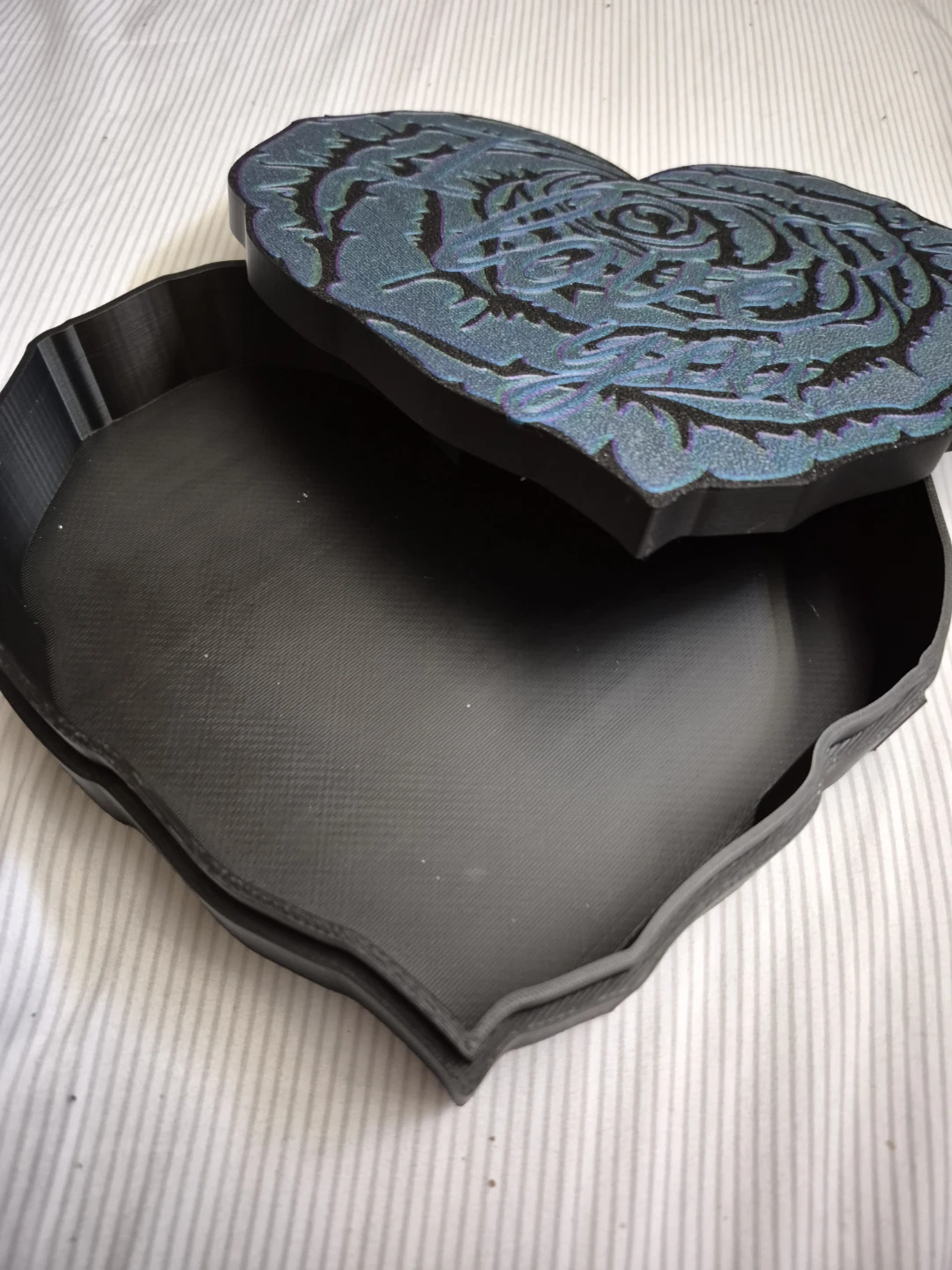 Heart Shaped Rose Trinket Box - photo 2