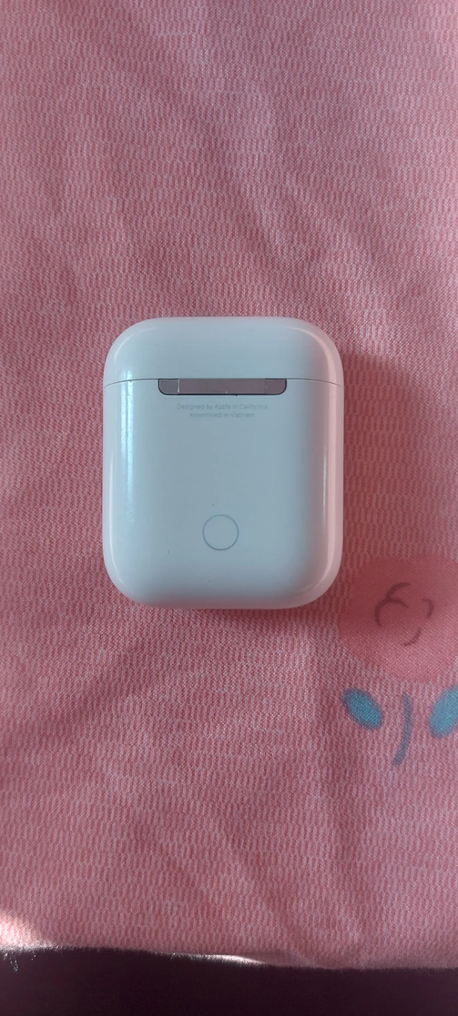 Apple AirPods(1st gen) right only with case - photo 2