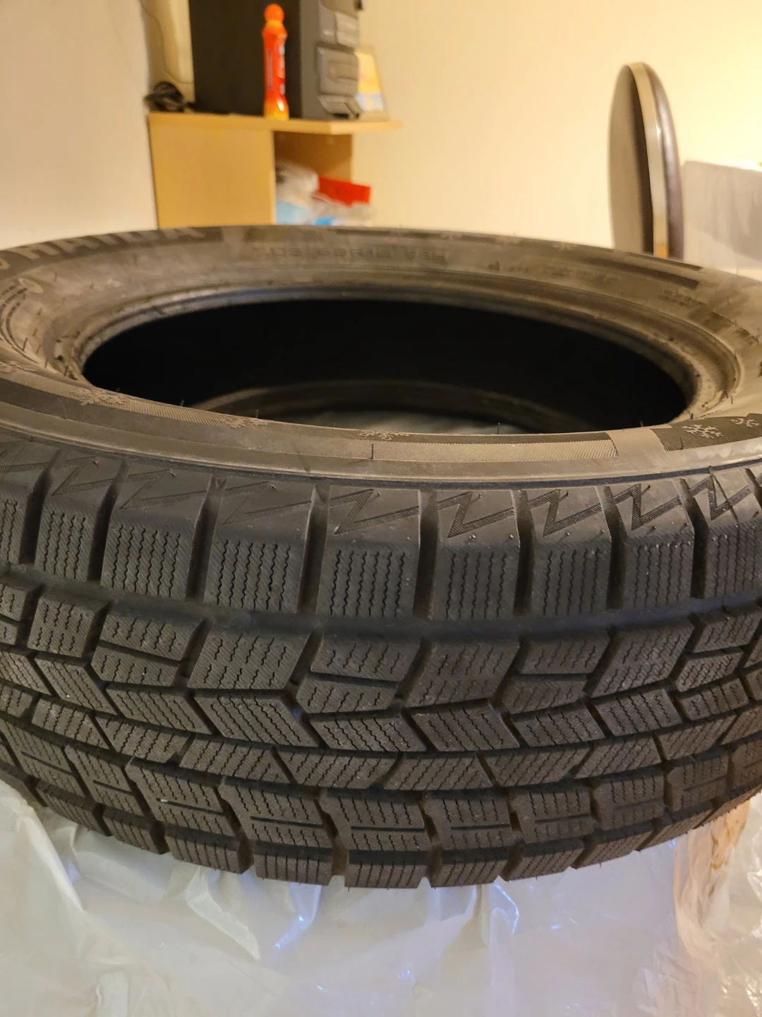 Michelin & Haida Winter Tires 205/65R16 95H
