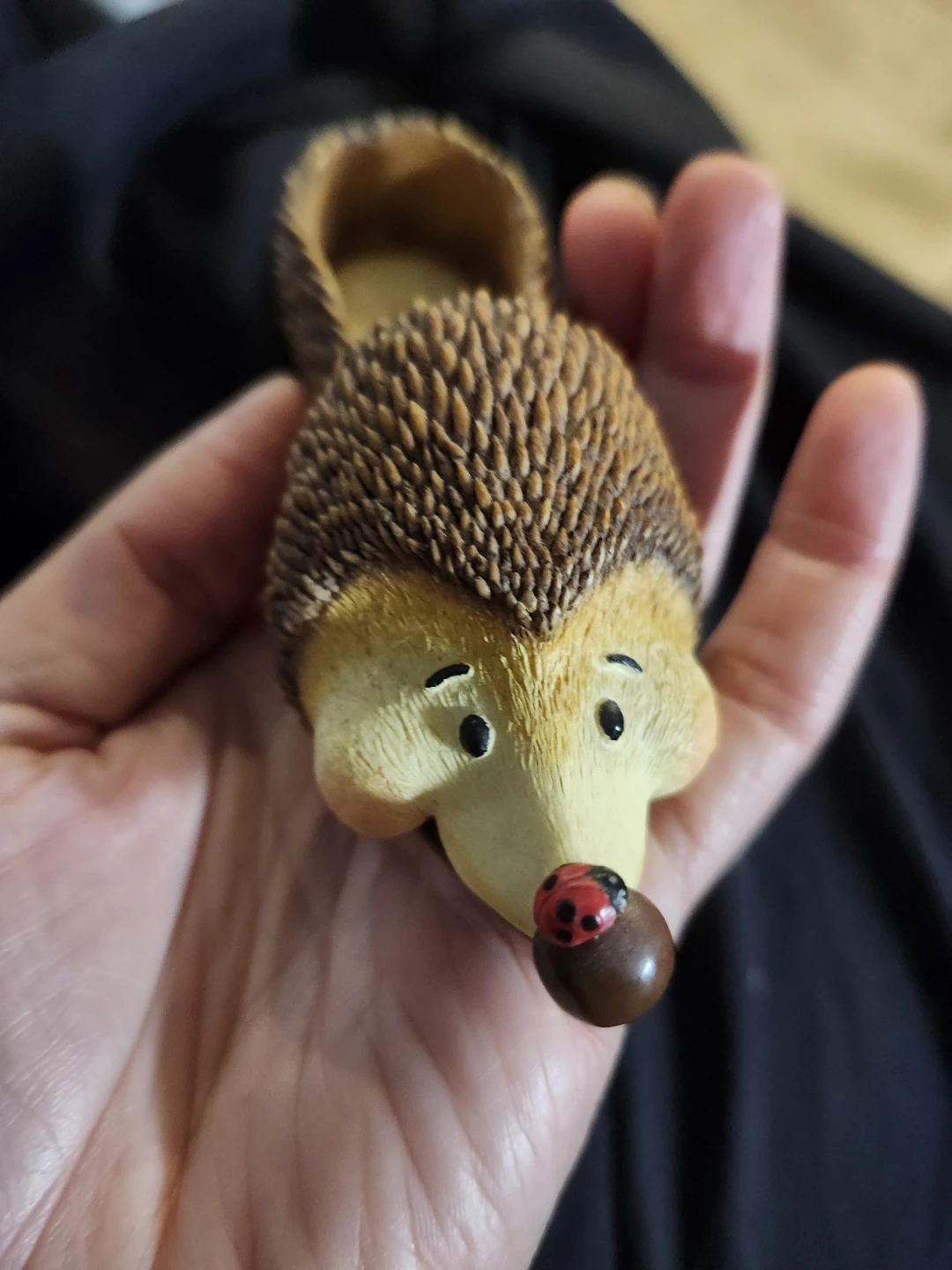 $10 willow hall figurine