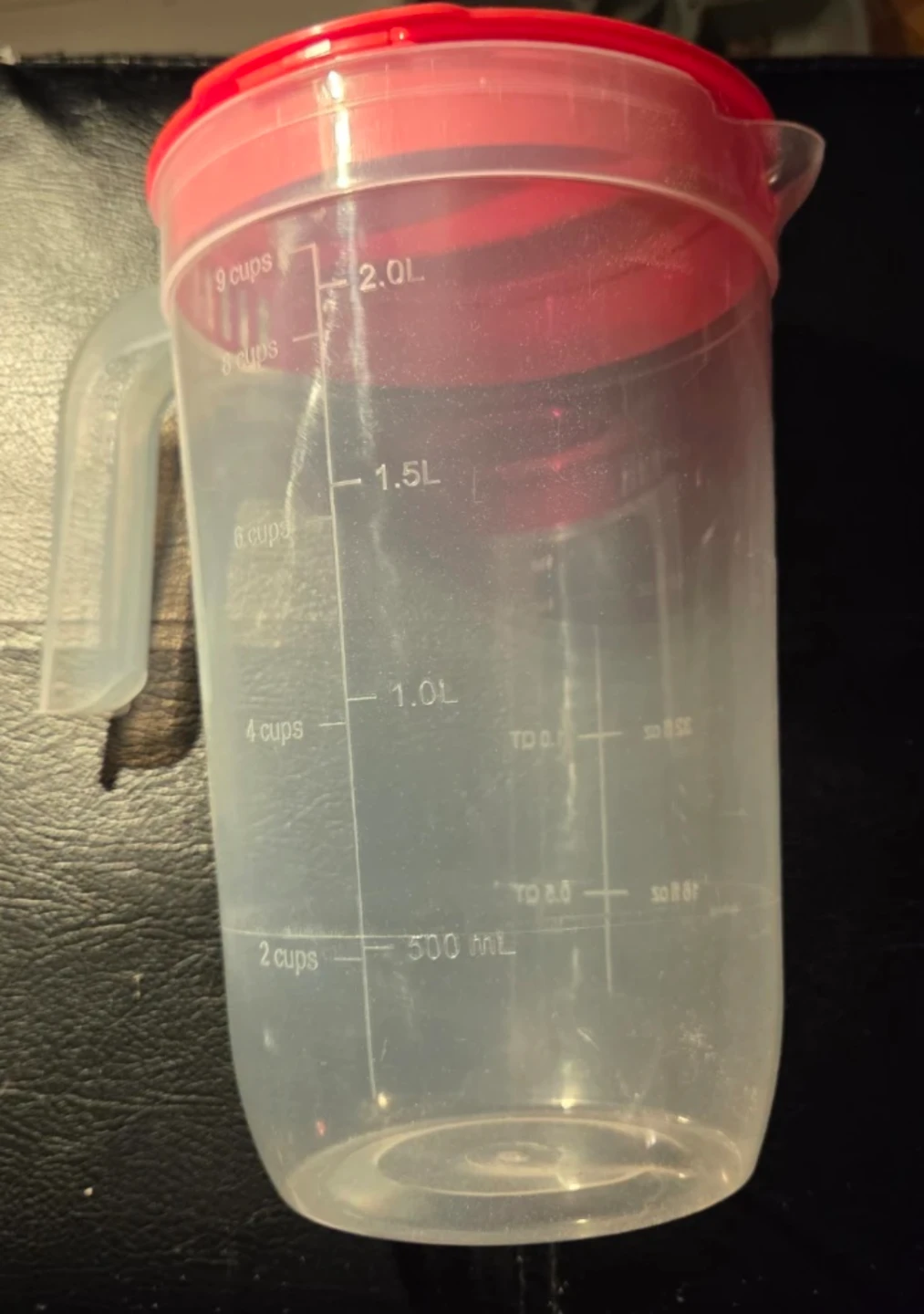 2L Measuring  plastic Pitcher - photo 2