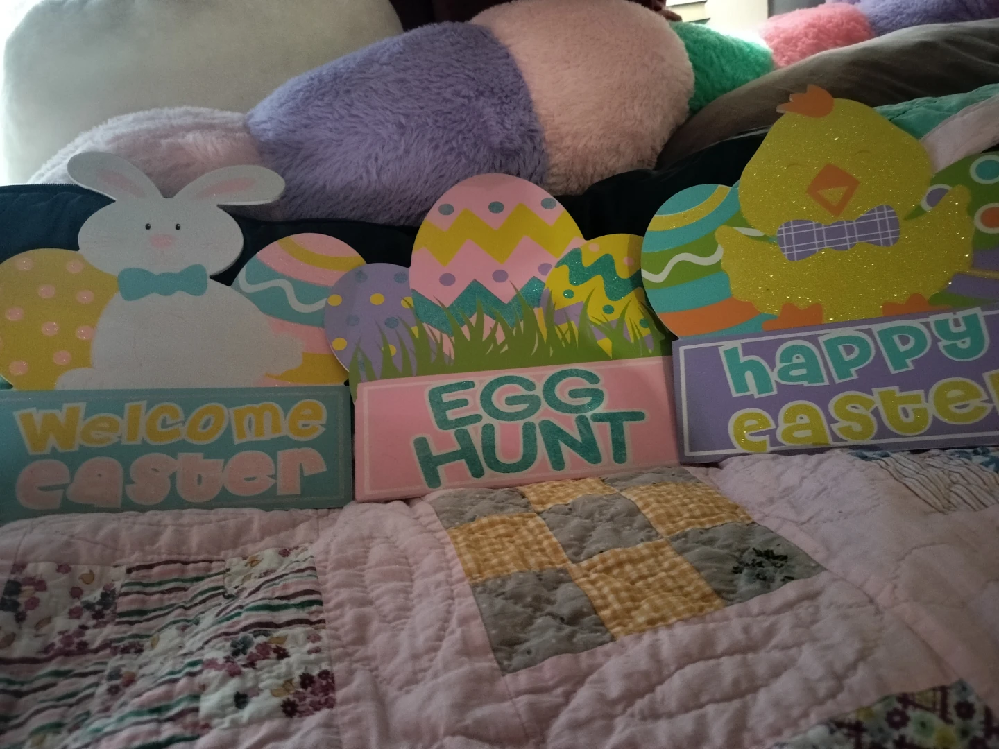 Easter Decorations - wooden Happy Easter Signs