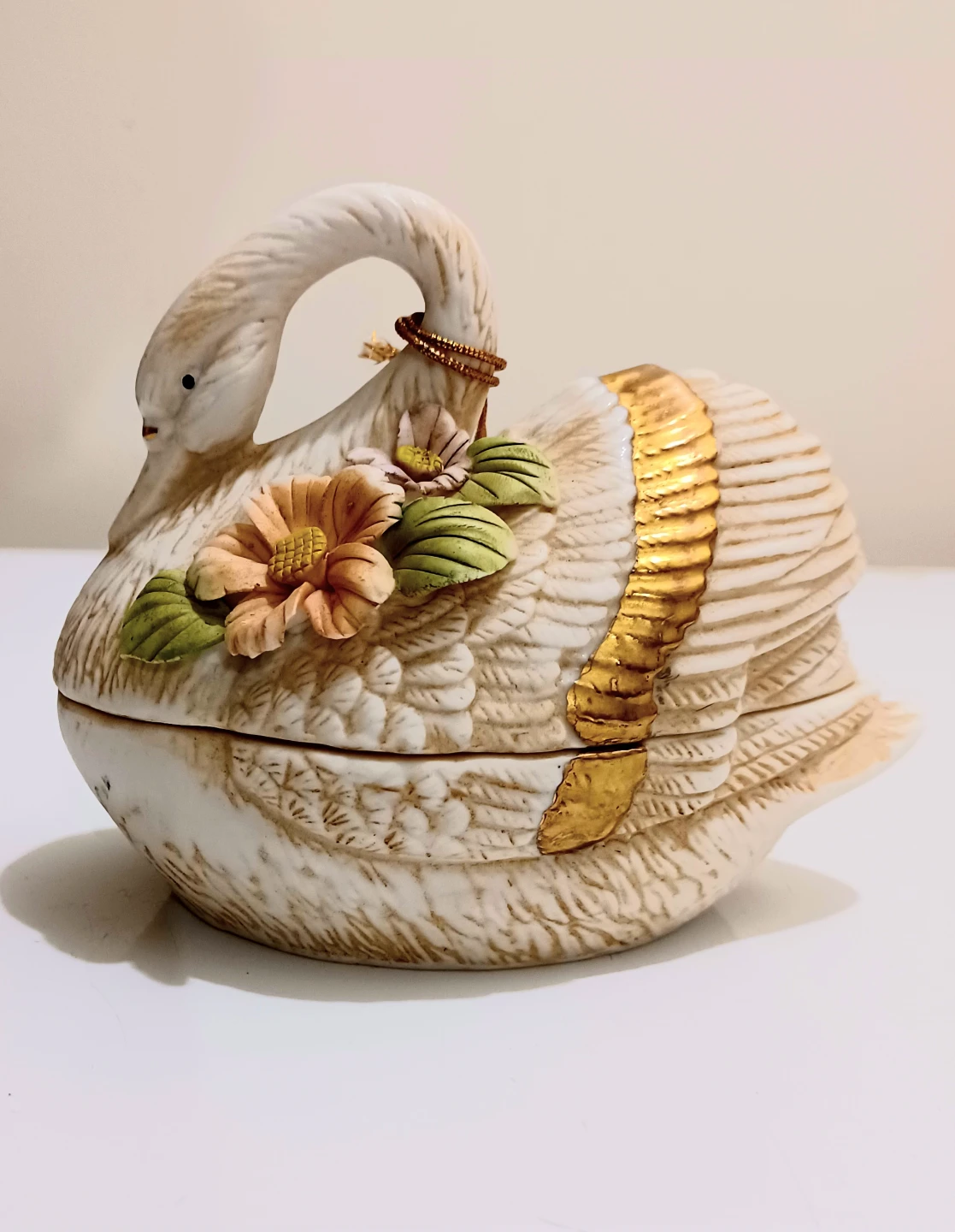 Italian Laurenti Hand Painted Swan Trinket Box