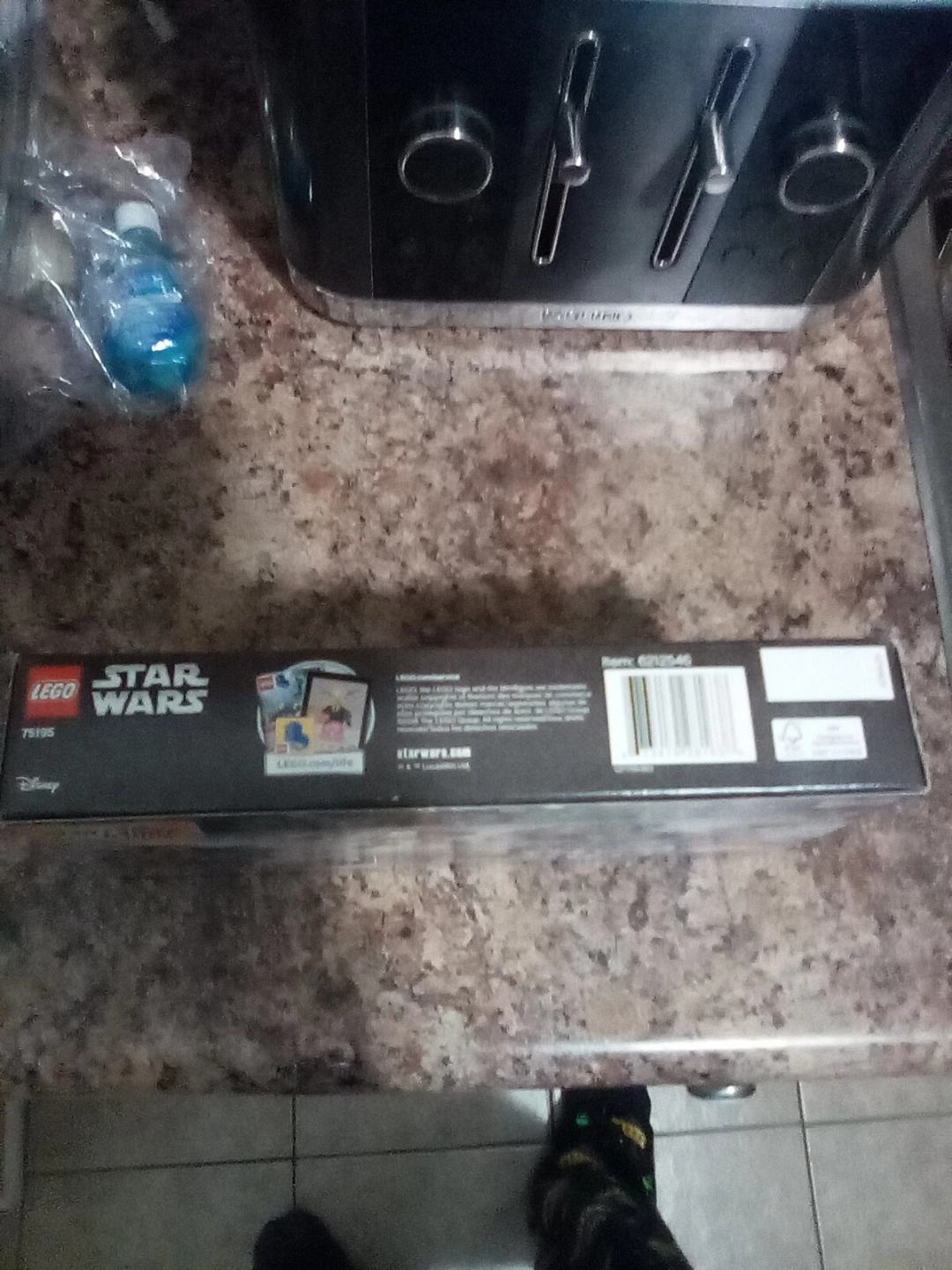 LEGO Star Wars Ski Speeder vs First Order Walker 75195 - photo 4