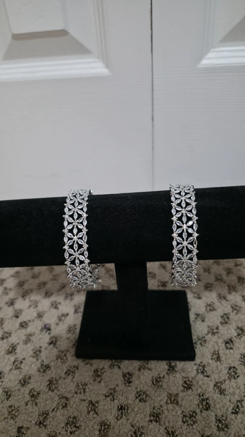 Silver Floral Design Bangles